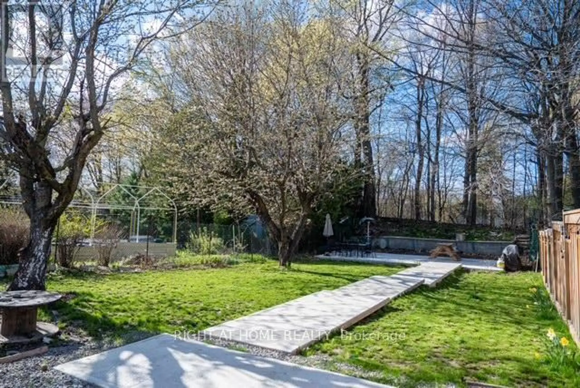 148 GLEN ALBERT DRIVE - Image 13