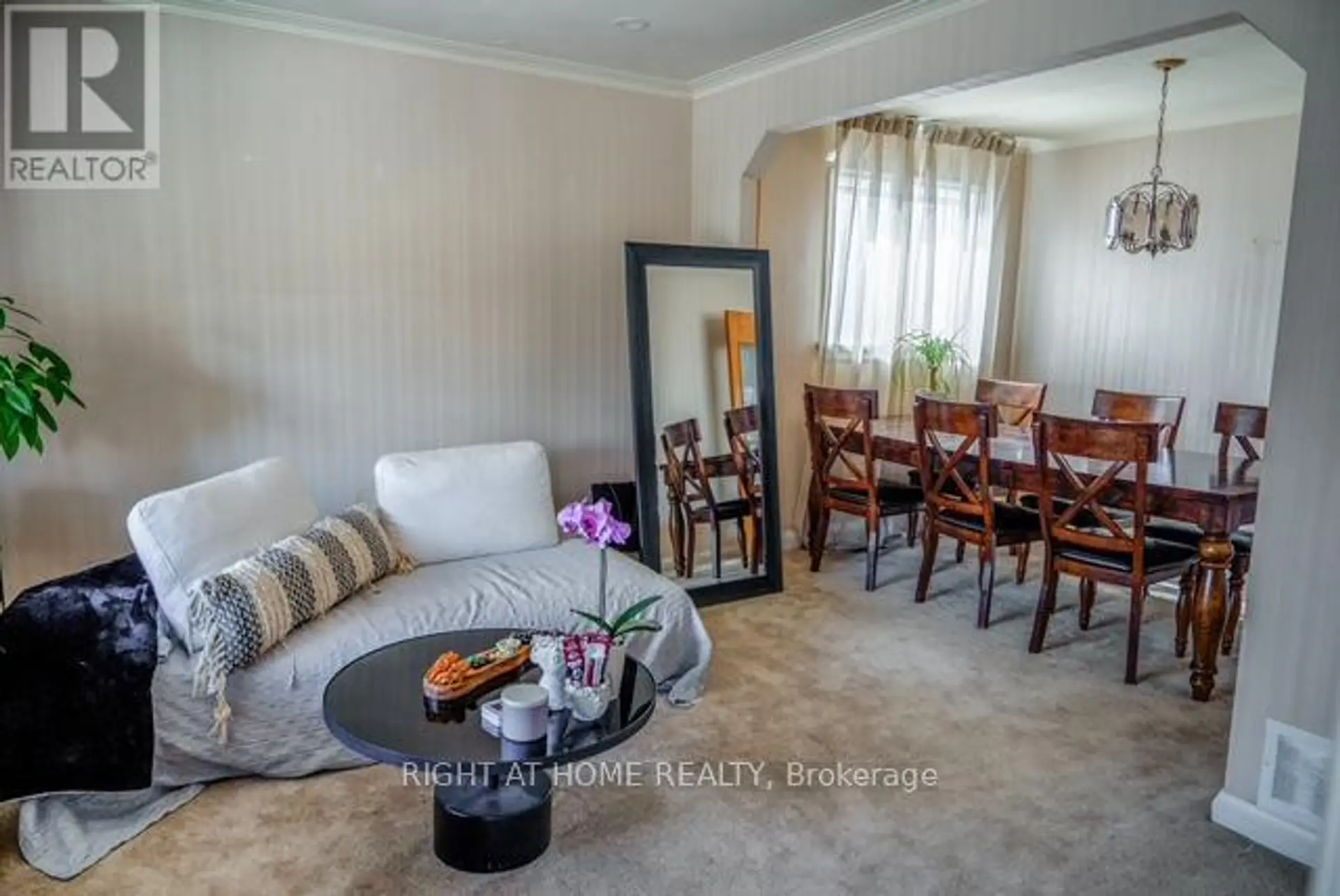 148 GLEN ALBERT DRIVE - Image 3