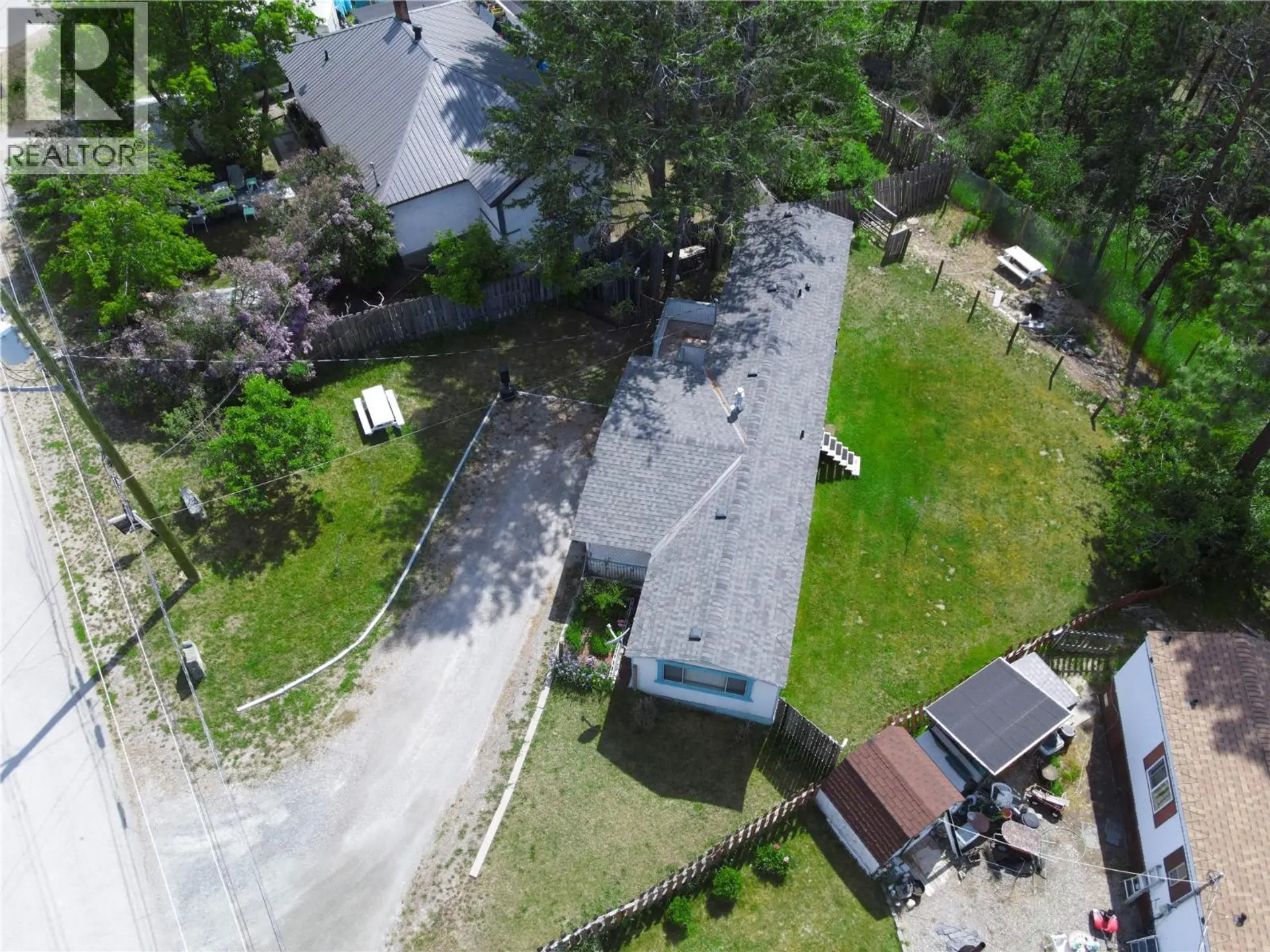 2321 33rd Avenue N - Image 16