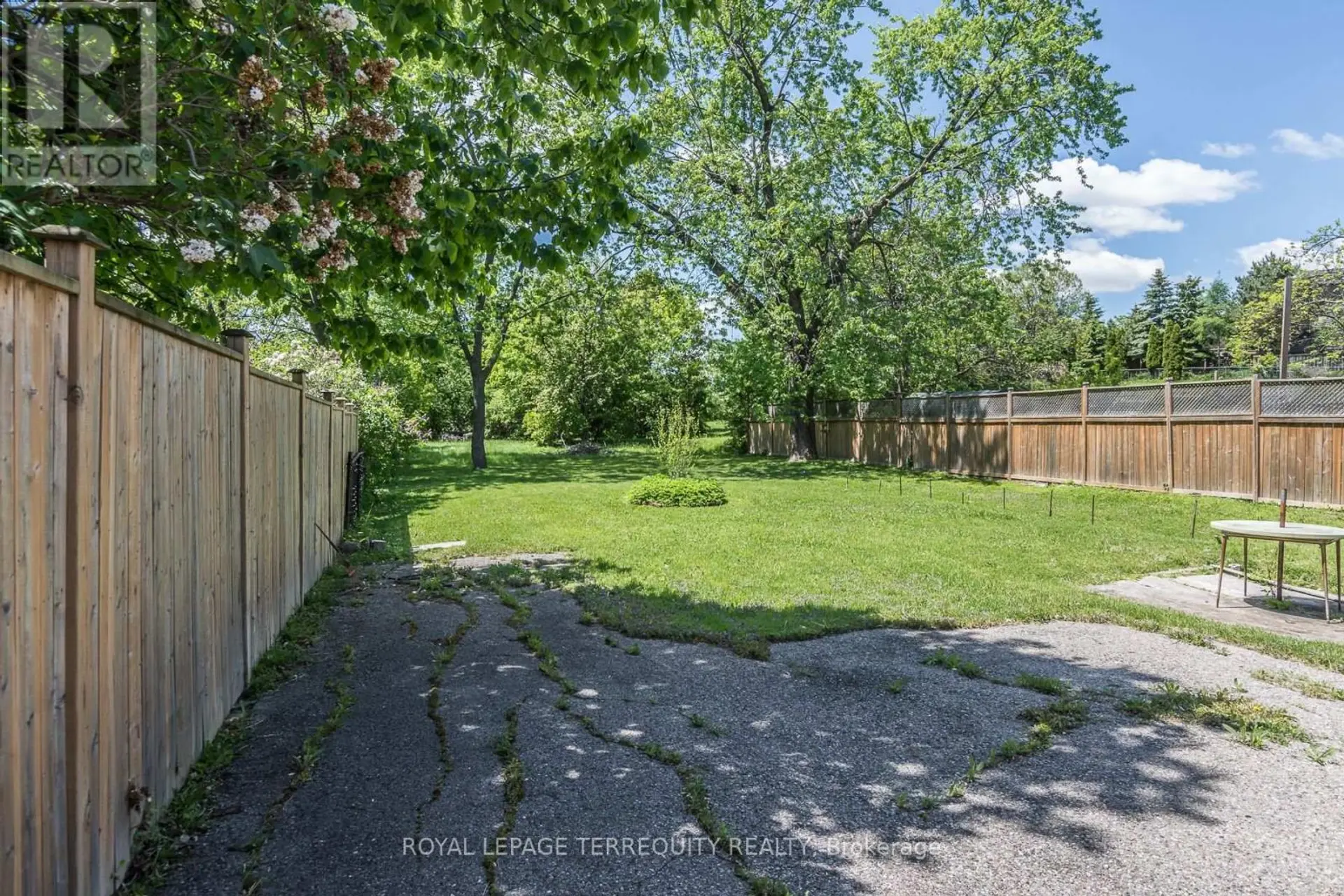 3056 PARKERHILL ROAD - Image 4