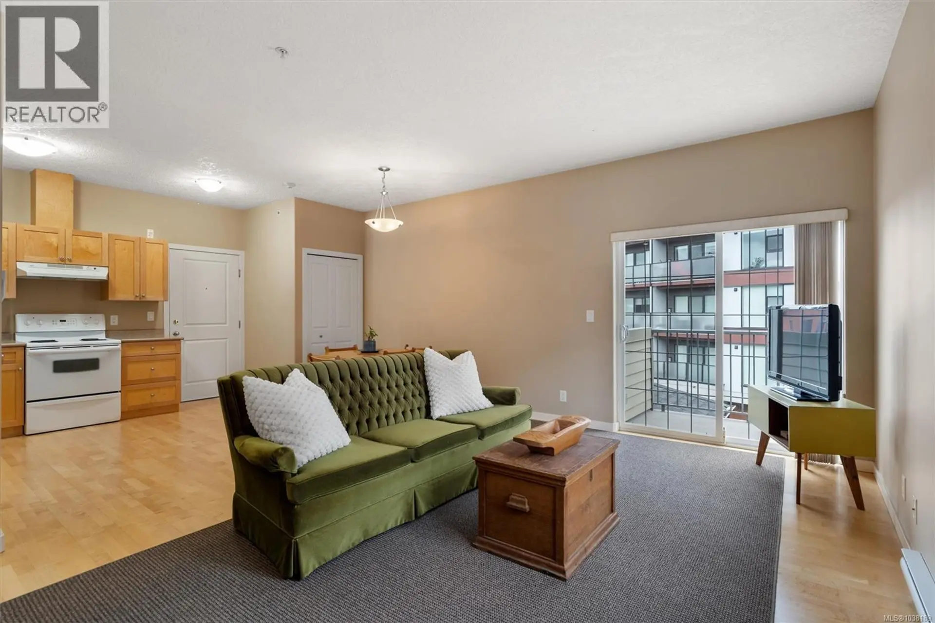 #301 2844 Bryn Maur Rd - Image 9