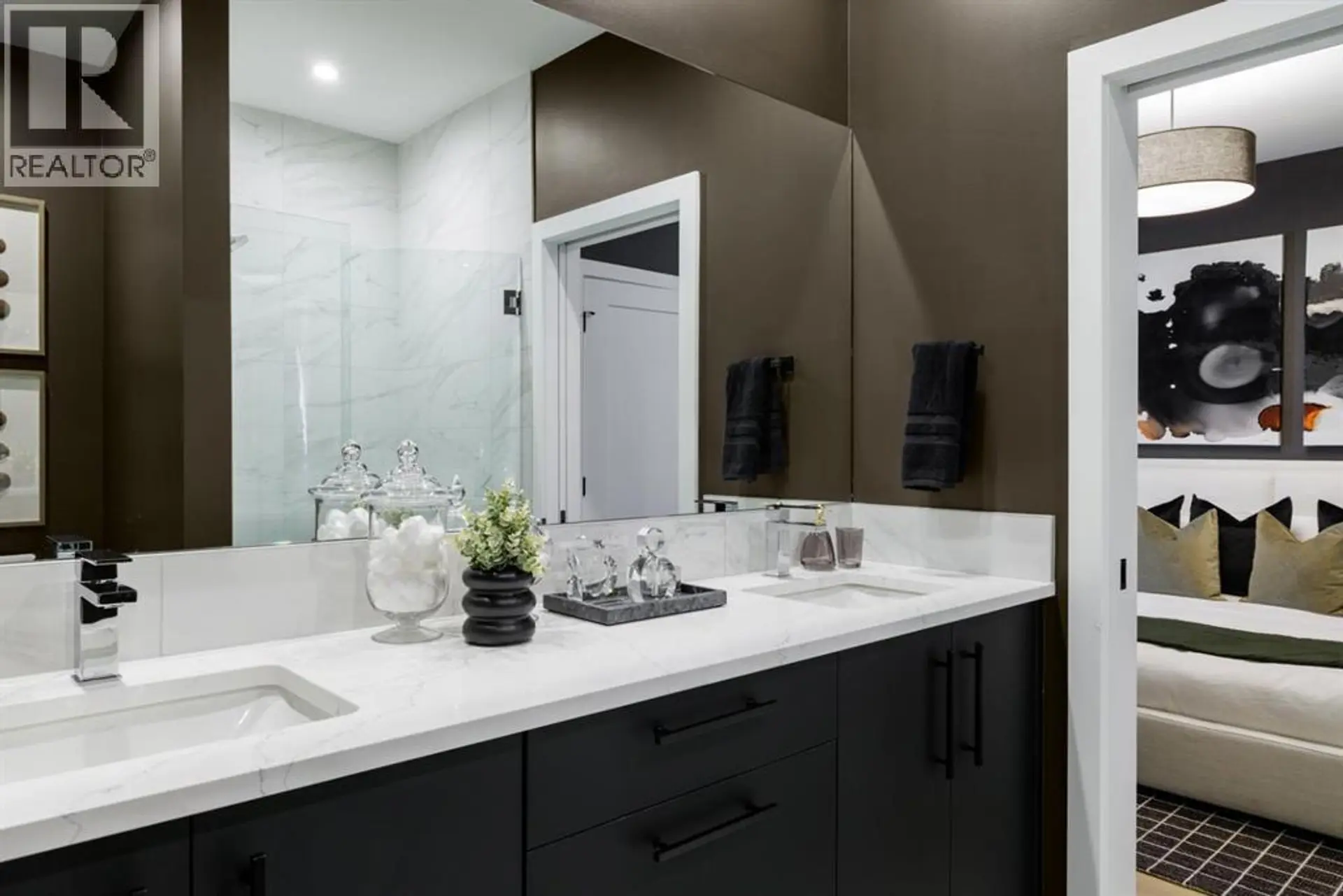 8163 8 Avenue SW - Image 11