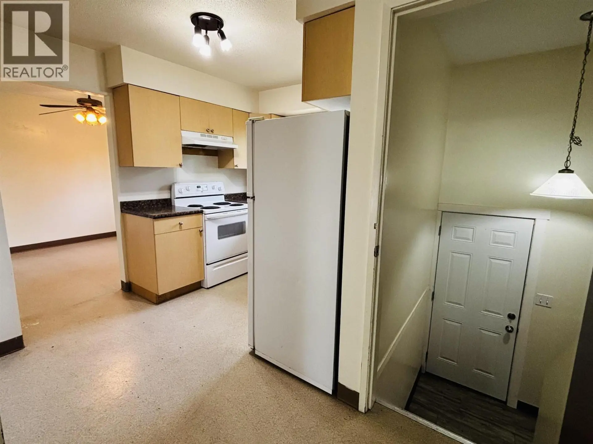 1428 JARVIS STREET - Image 3