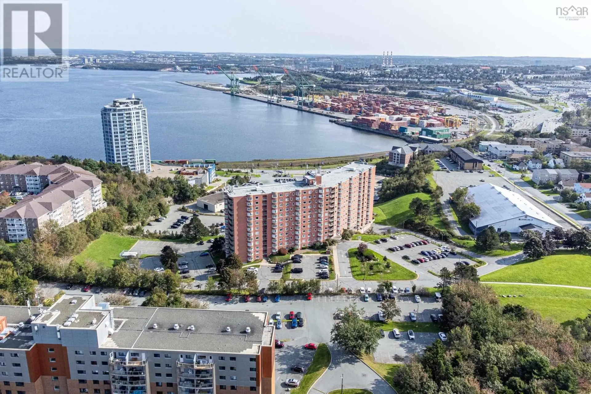 #1118 45 Vimy Avenue - Image 1