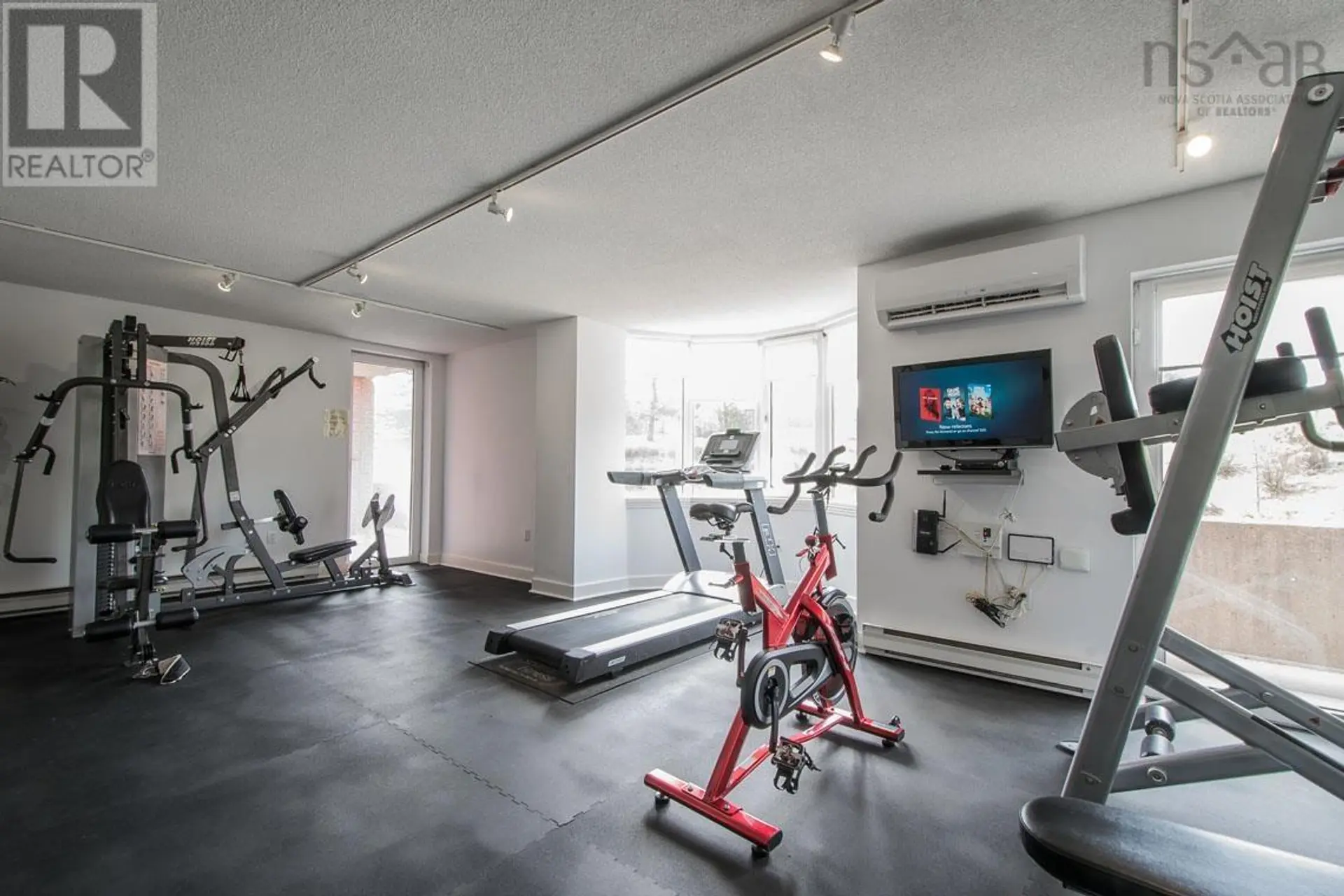 #1118 45 Vimy Avenue - Image 20