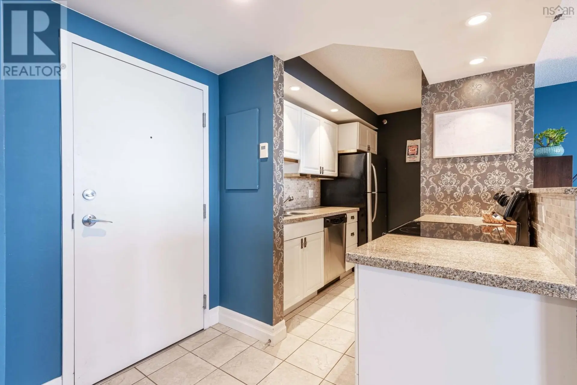 #1118 45 Vimy Avenue - Image 6