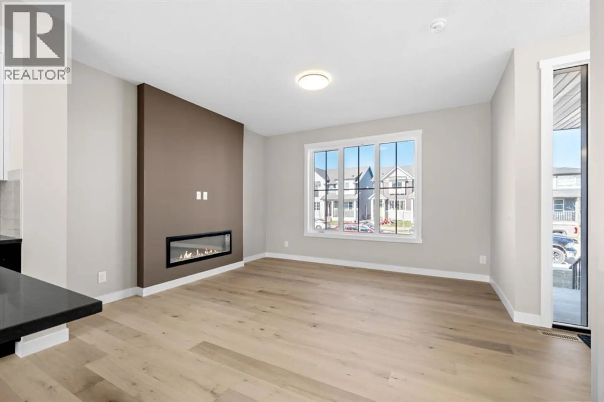 376 Sora Boulevard SE - Image 2