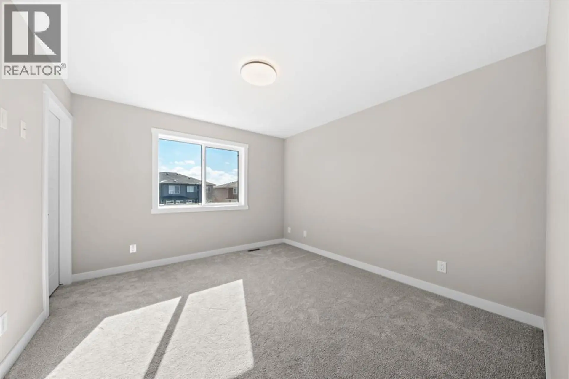 376 Sora Boulevard SE - Image 6
