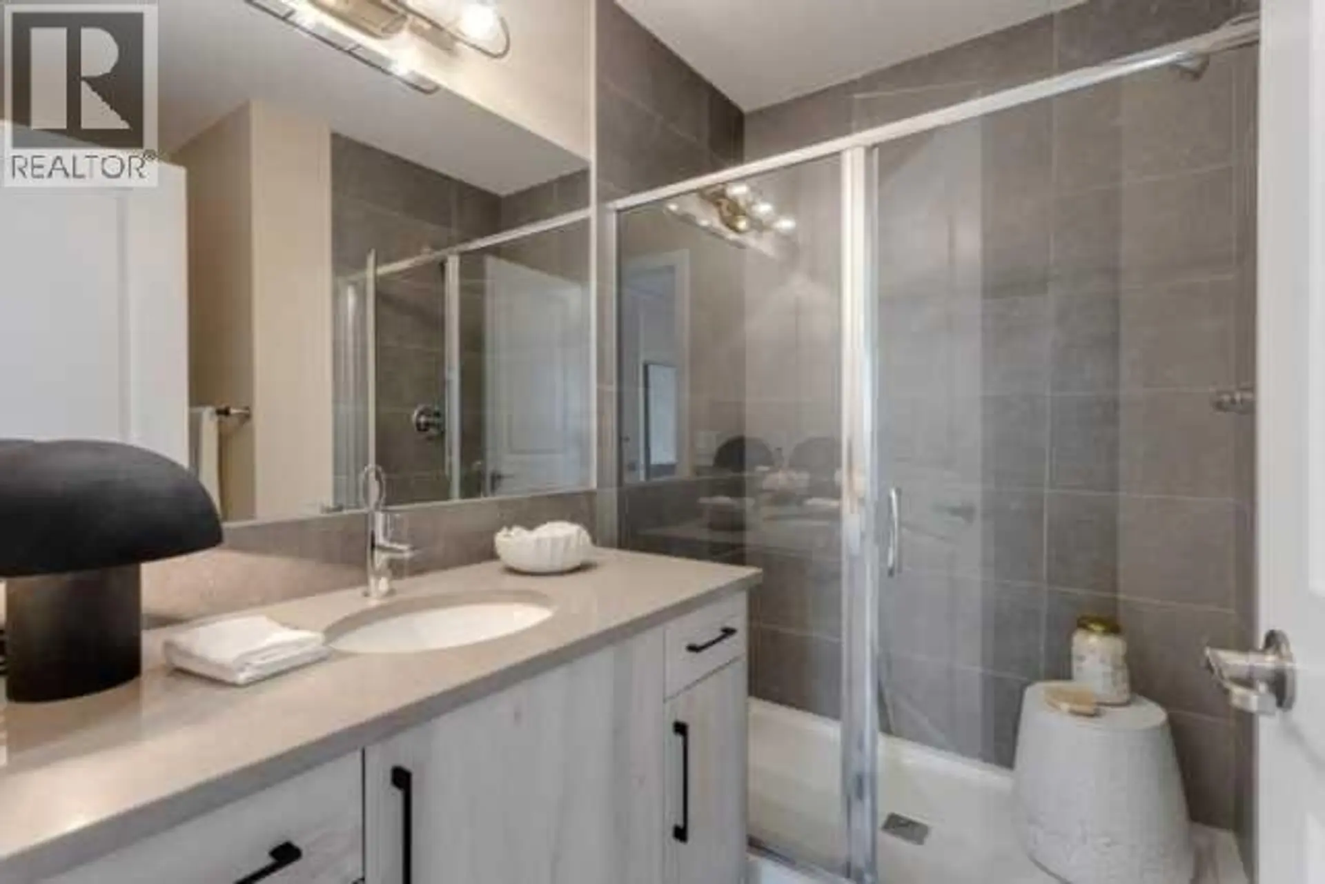 135 Ambleridge Street NW - Image 10