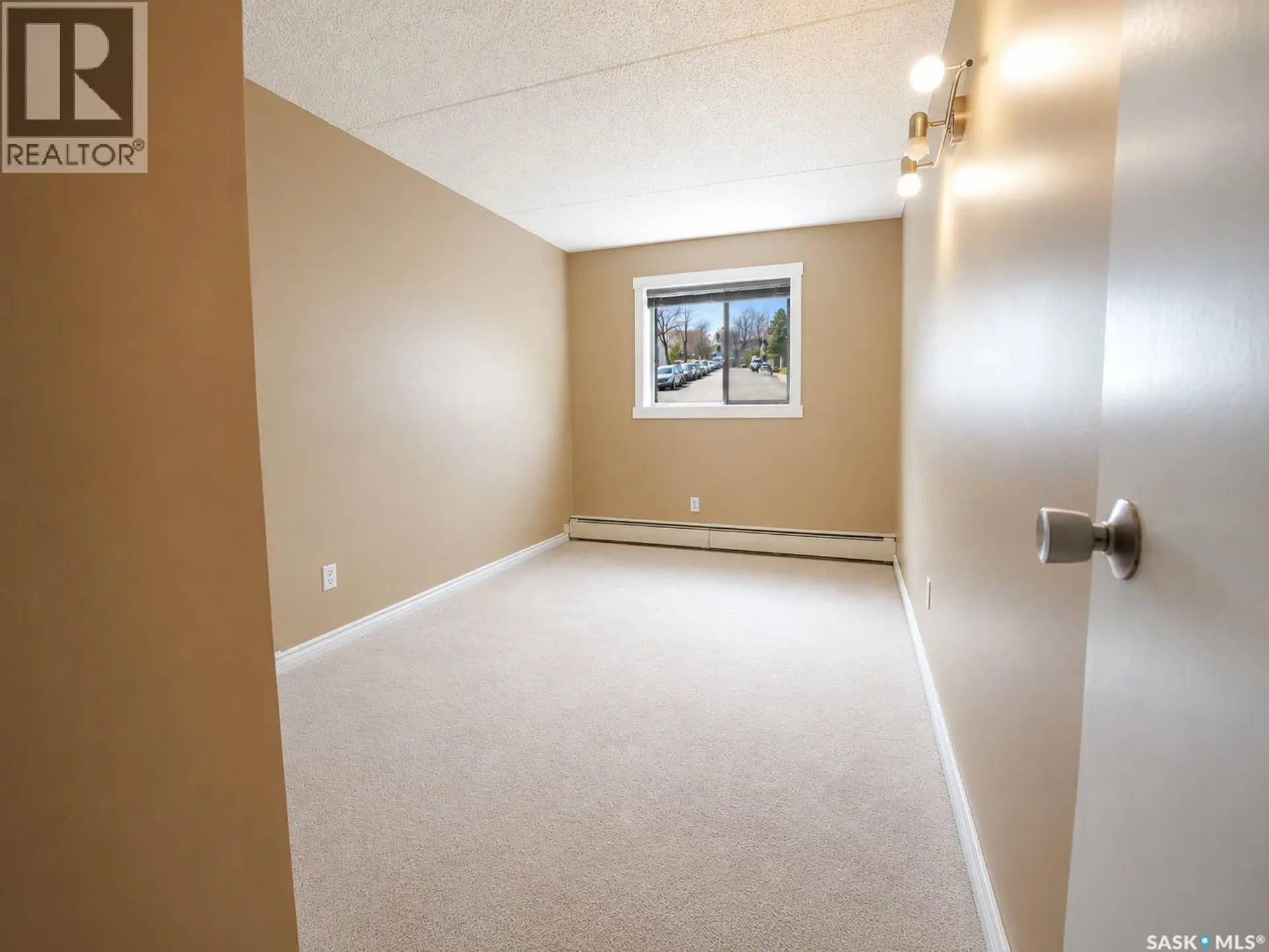 #106 20 Kleisinger CRESCENT - Image 14