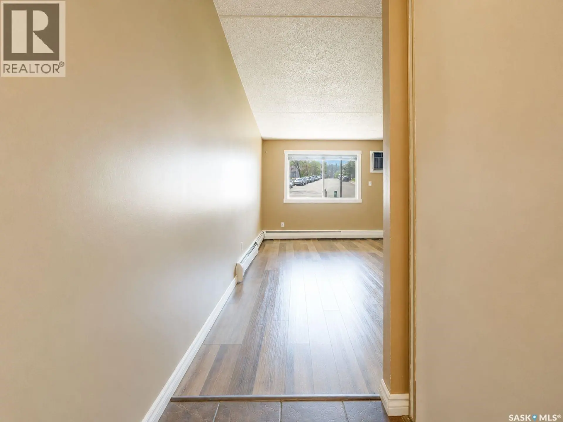 #106 20 Kleisinger CRESCENT - Image 5