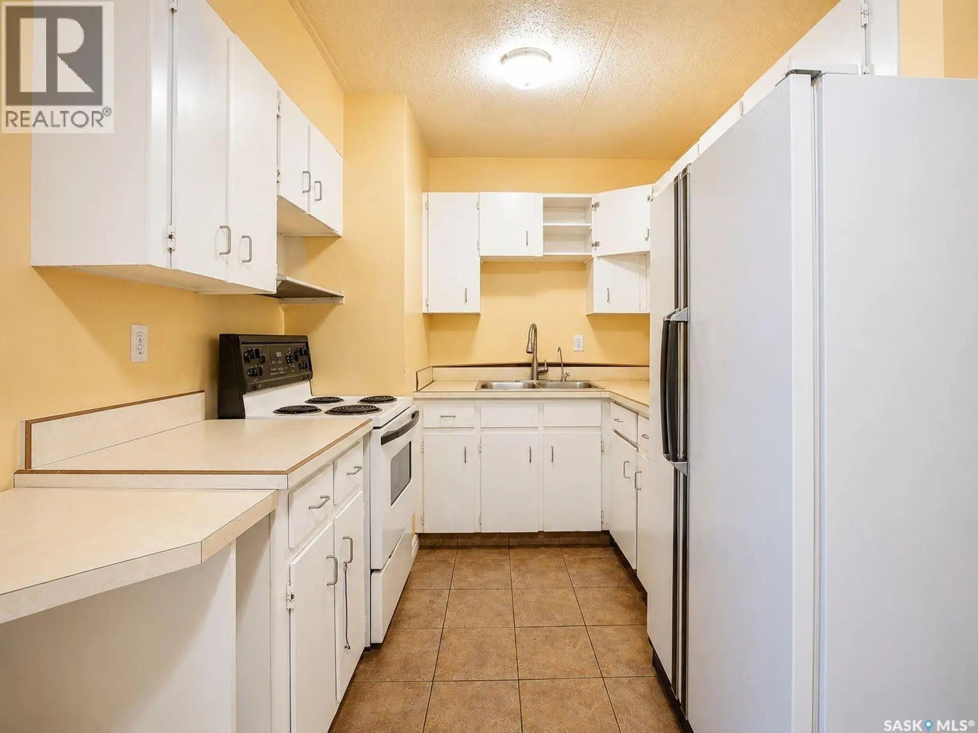 #106 20 Kleisinger CRESCENT - Image 9
