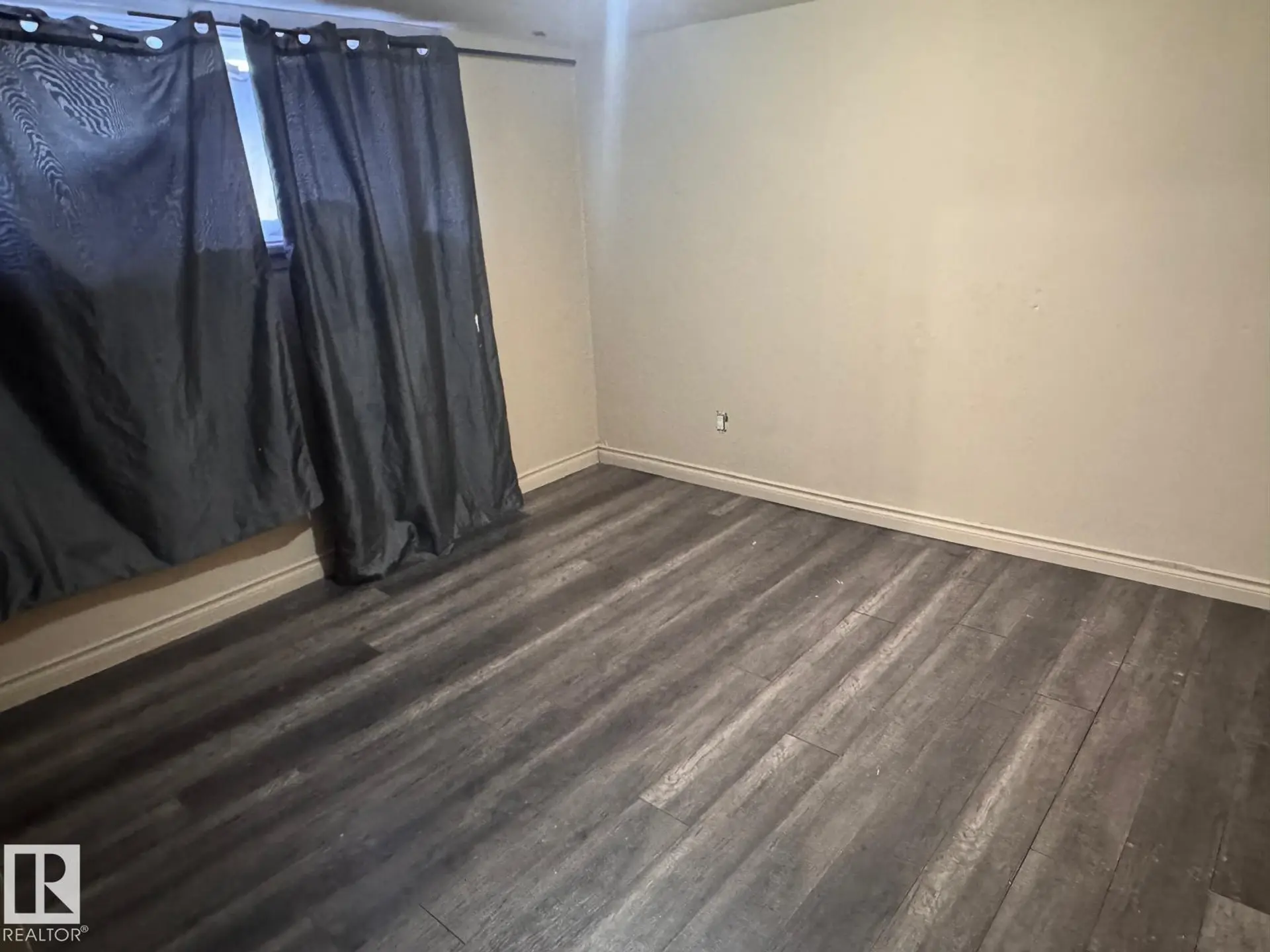 13129 101 ST NW - Image 12