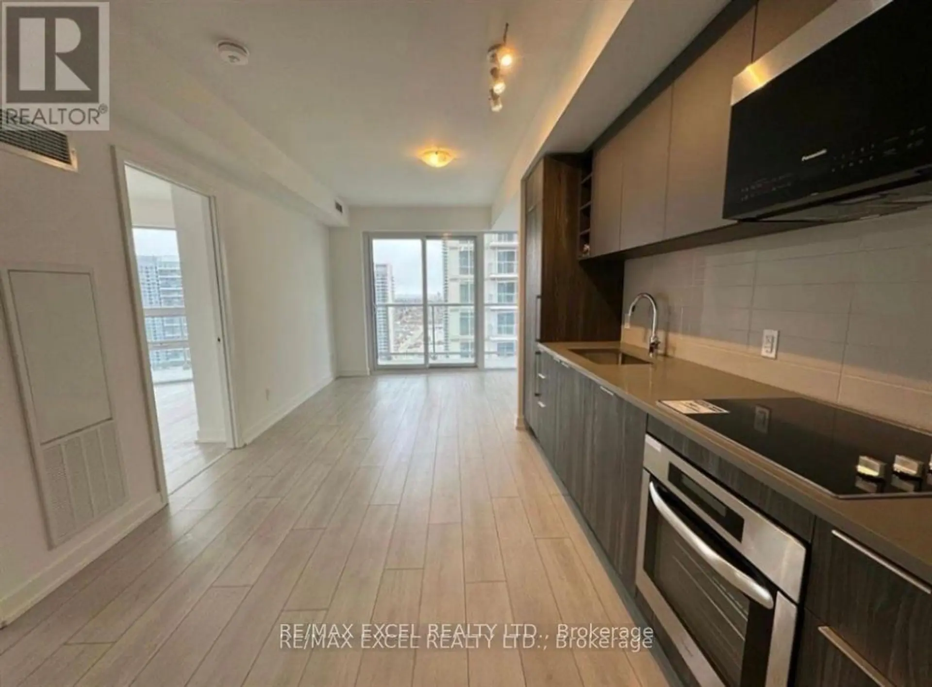 #3221 2031 KENNEDY ROAD