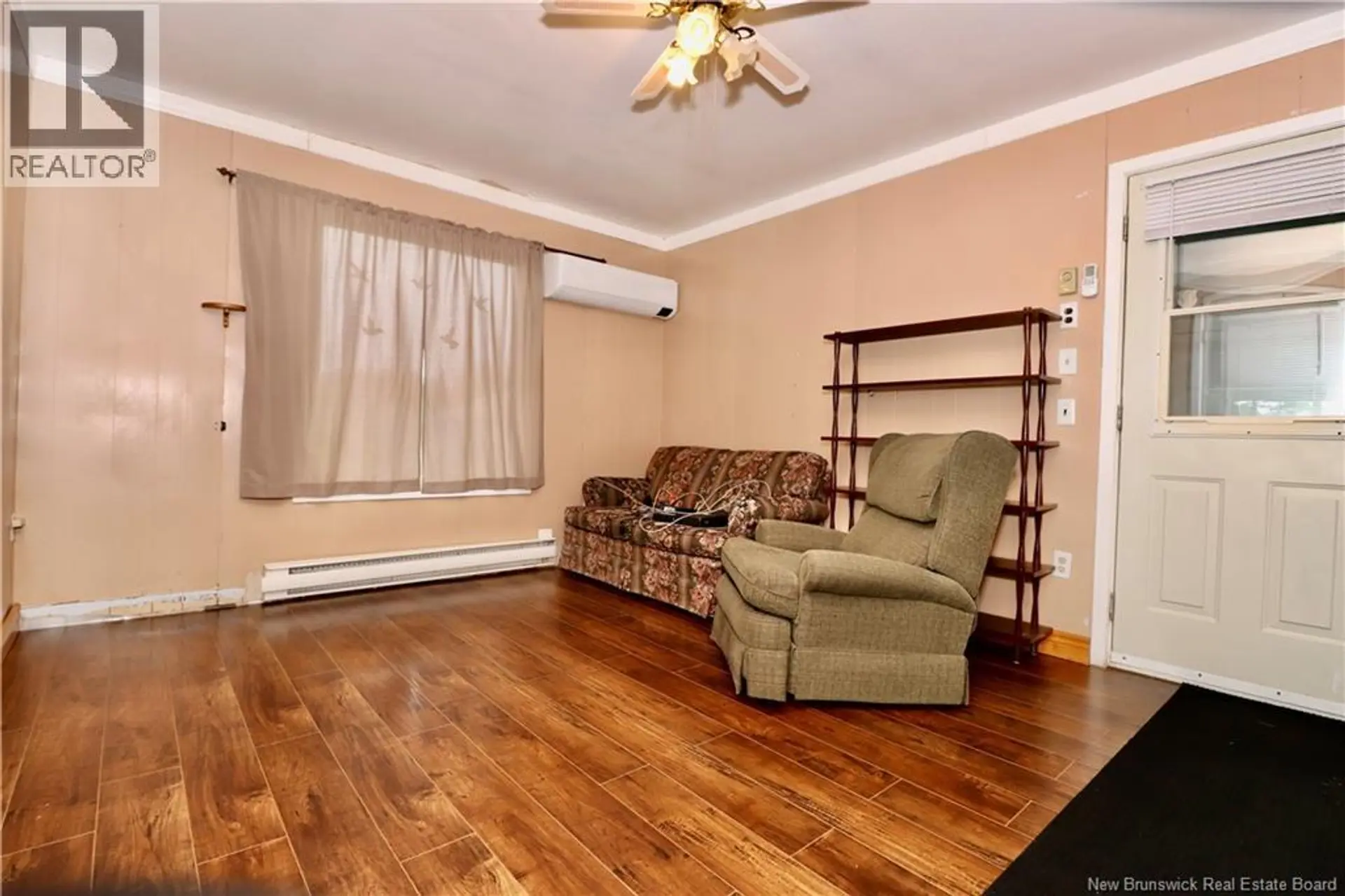 12 Goddard - Image 6