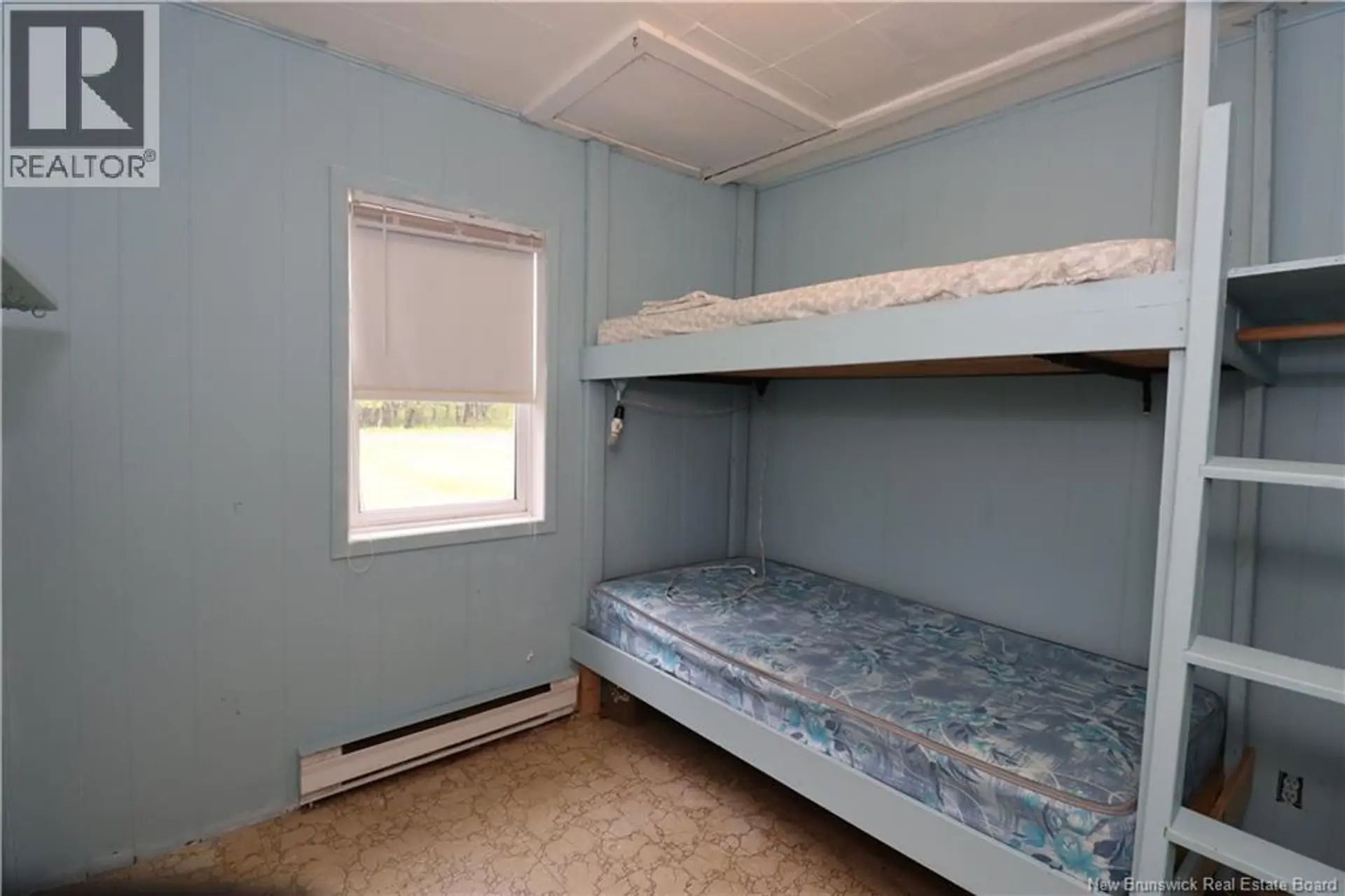 12 Goddard - Image 12