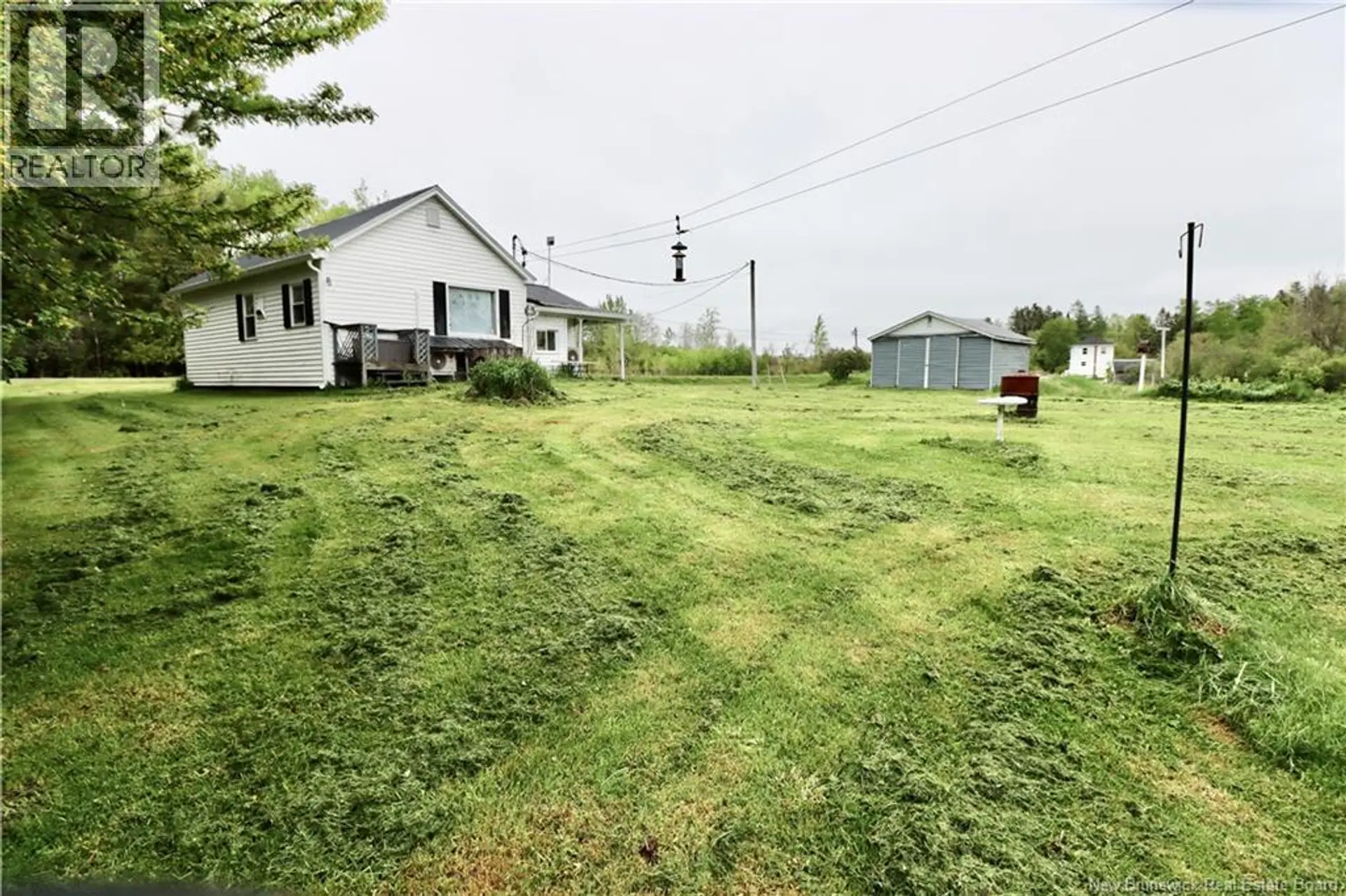 12 Goddard - Image 4