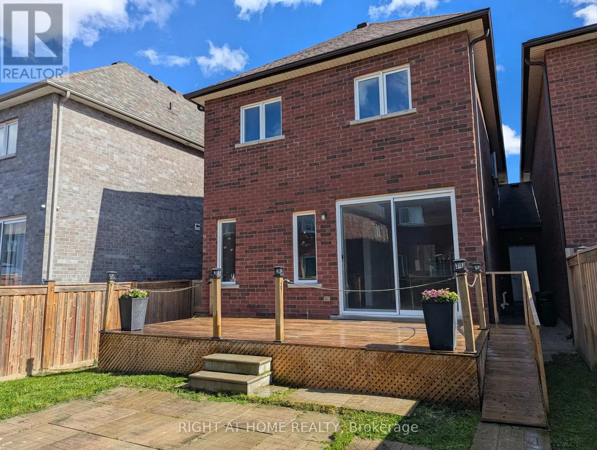 52 HOLT DRIVE - Image 19