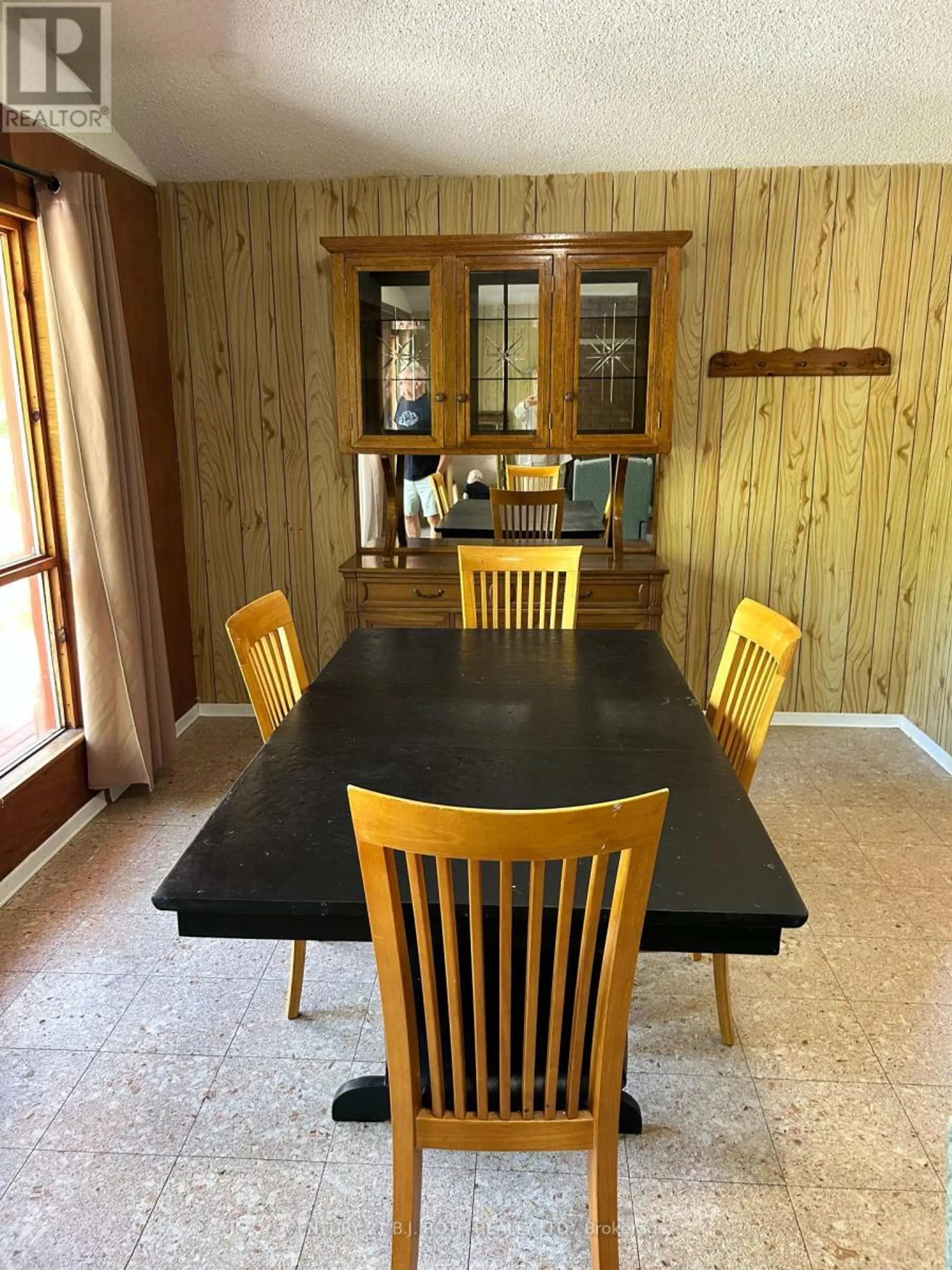 23 VICTORIA AVENUE - Image 12