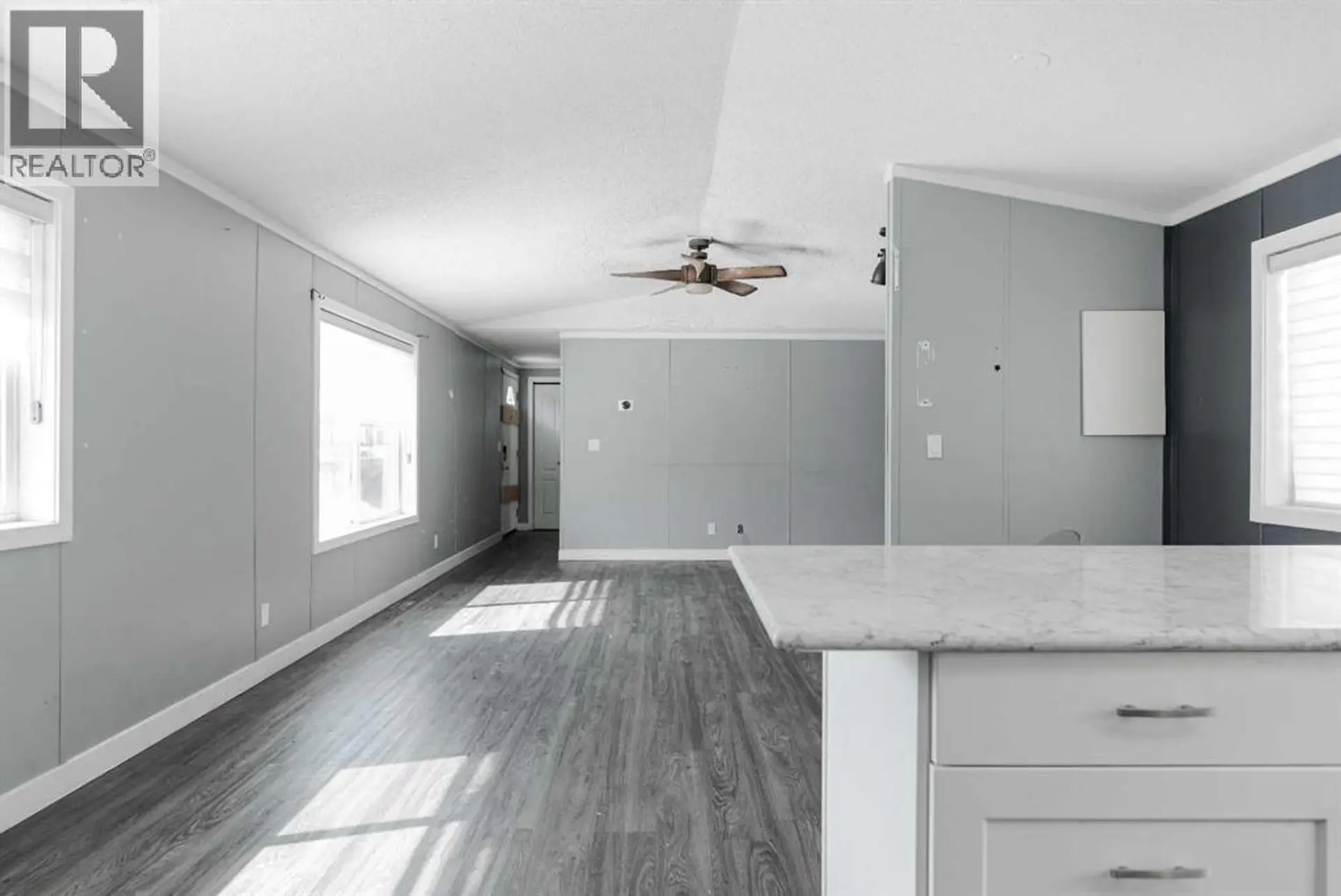 216 Harpe Way - Image 6
