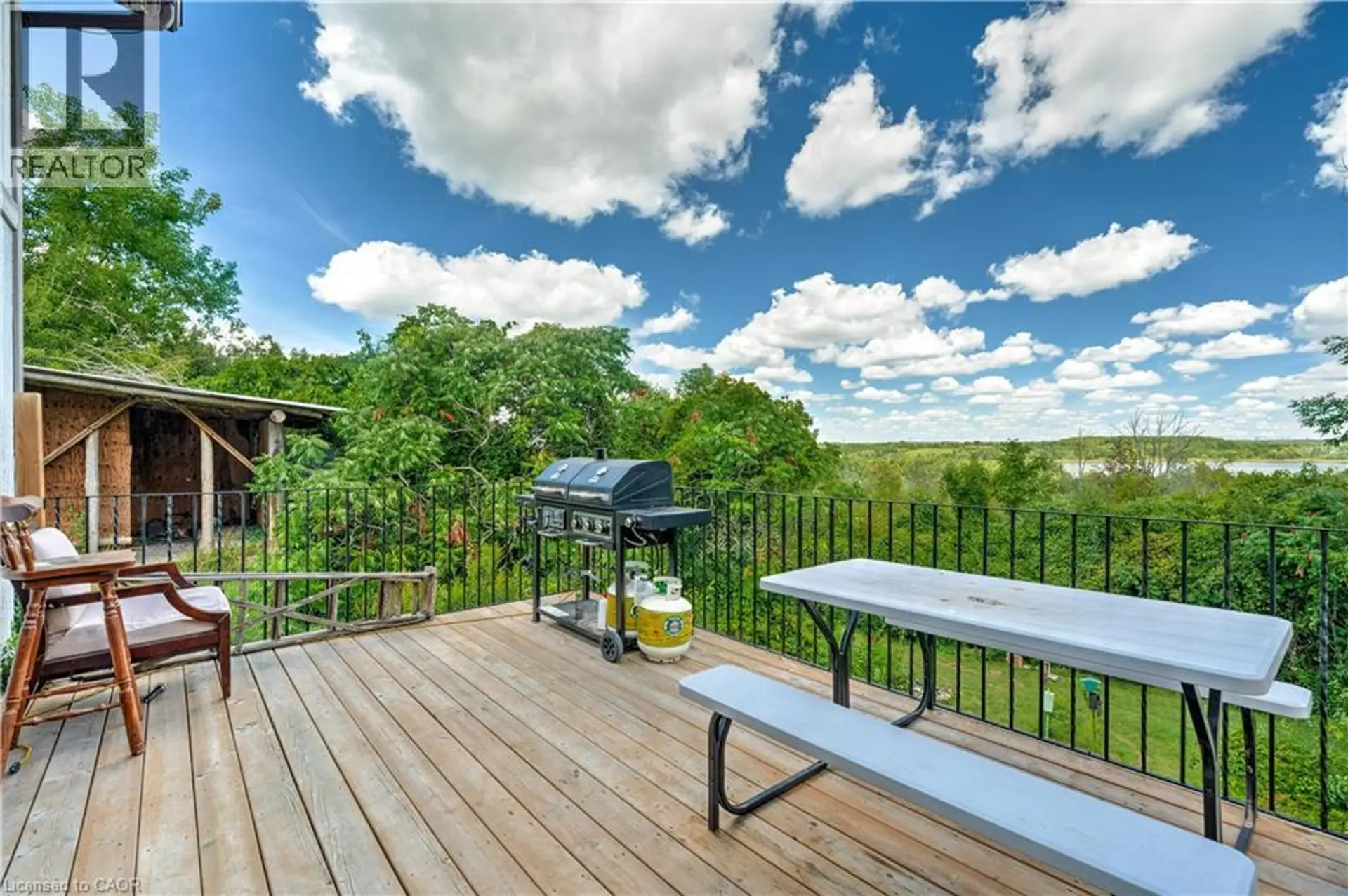 4053 WATSON Road S - Image 11