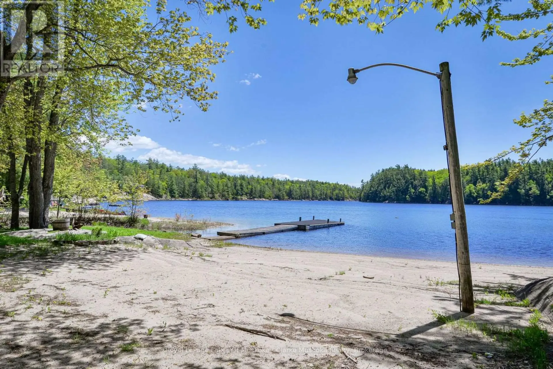 525 HIAWATHA ROAD - Image 18