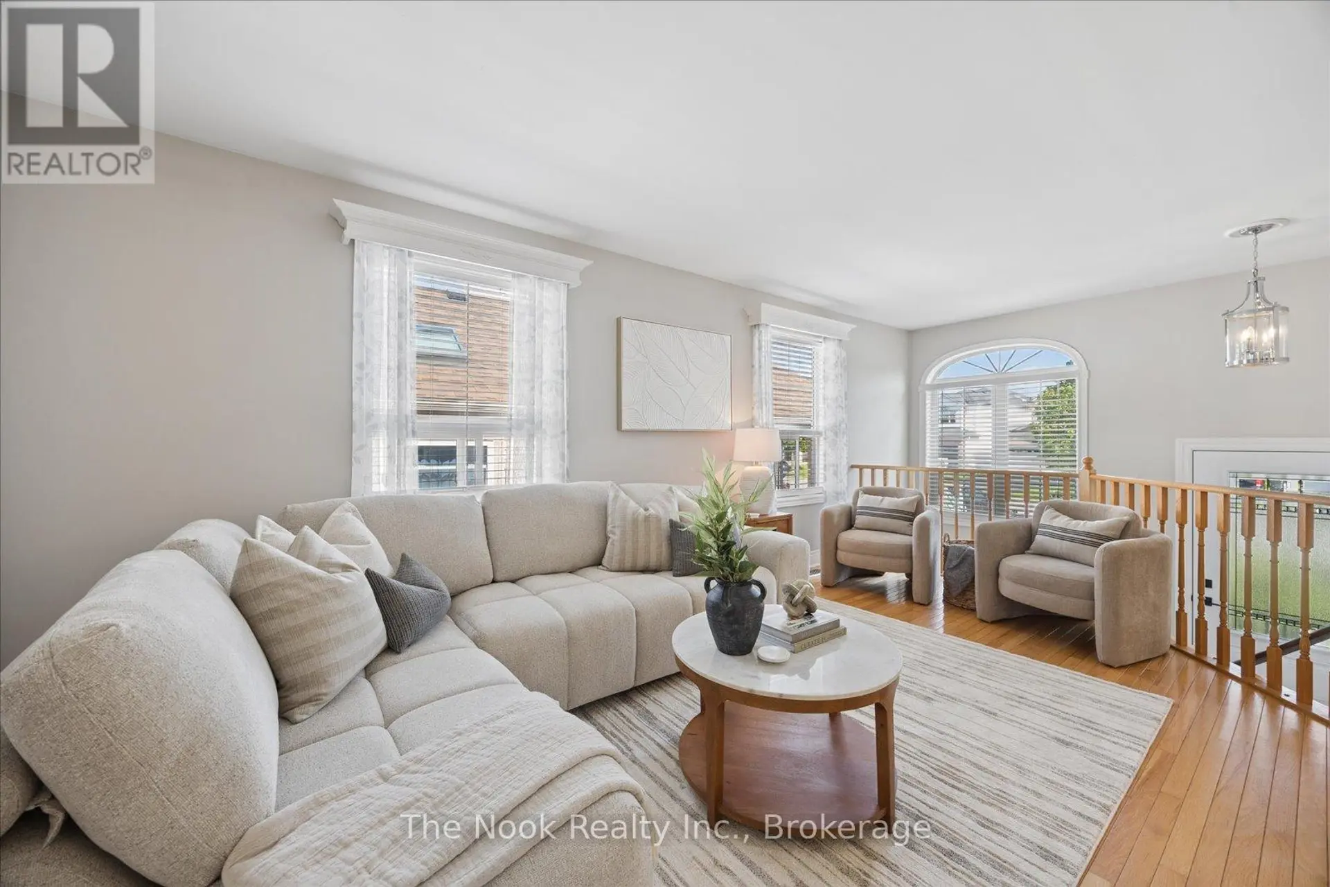 1000 GRANDLEA COURT - Image 2