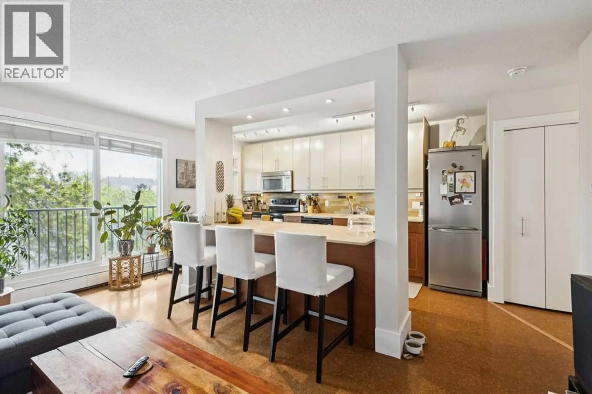 #203 1603 26 Avenue SW - Image 4