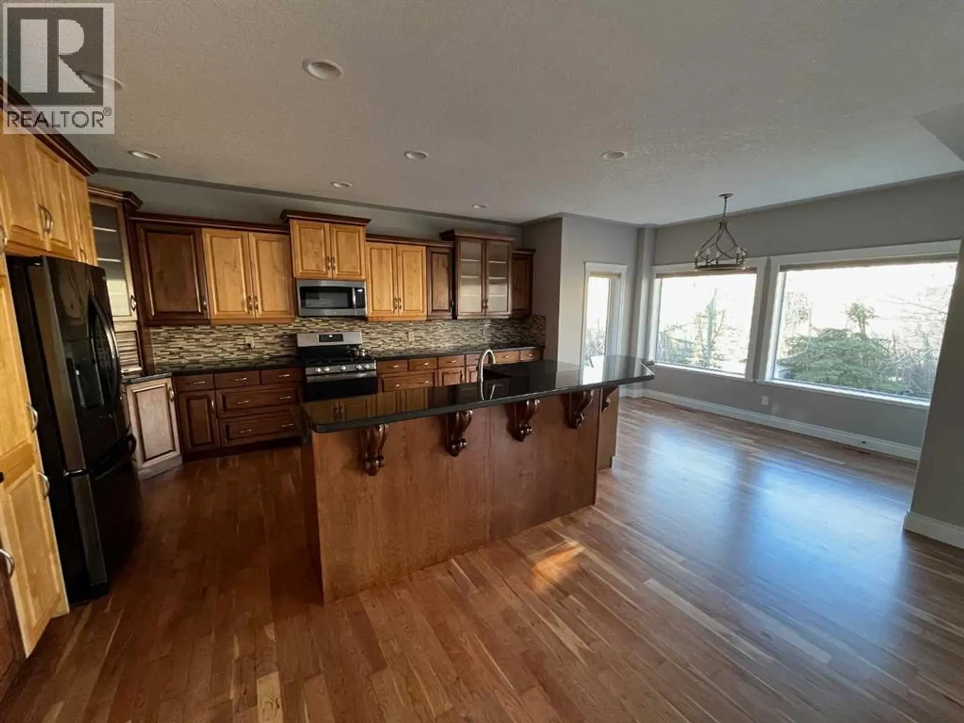 75 Royal Abbey Rise NW - Image 3