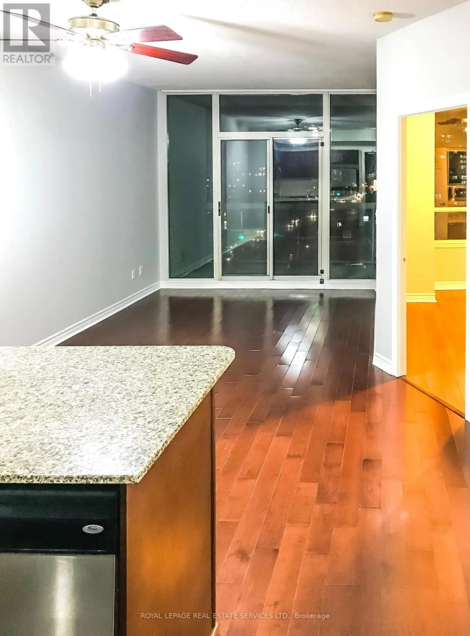 #803 3504 HURONTARIO STREET - Image 4