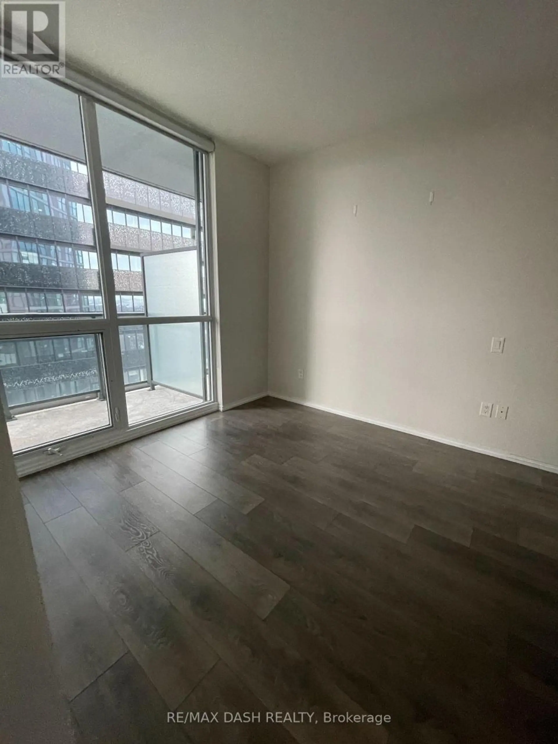 #4811 45 CHARLES STREET E - Image 8