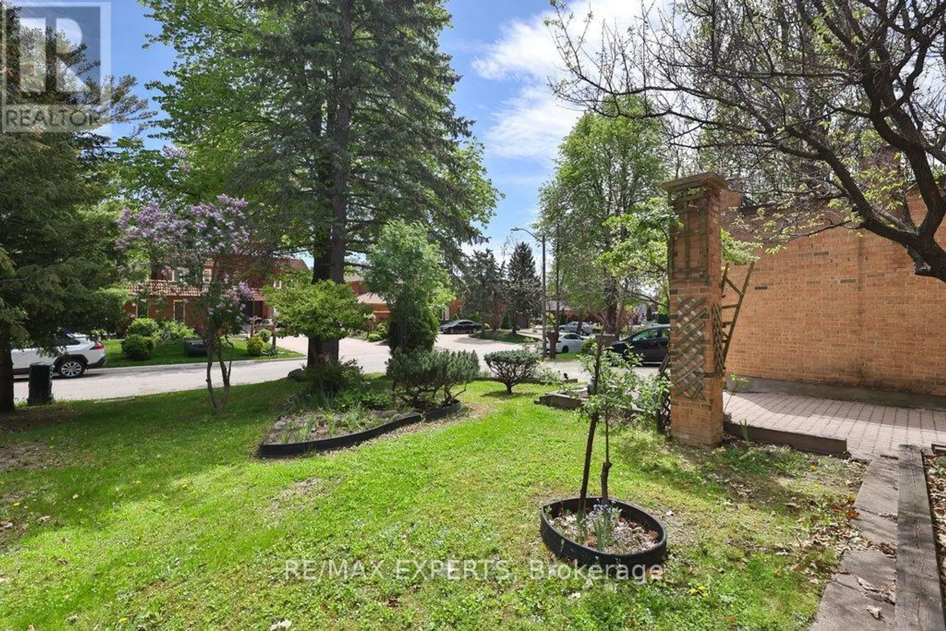 38 COLTON CRESCENT S - Image 3
