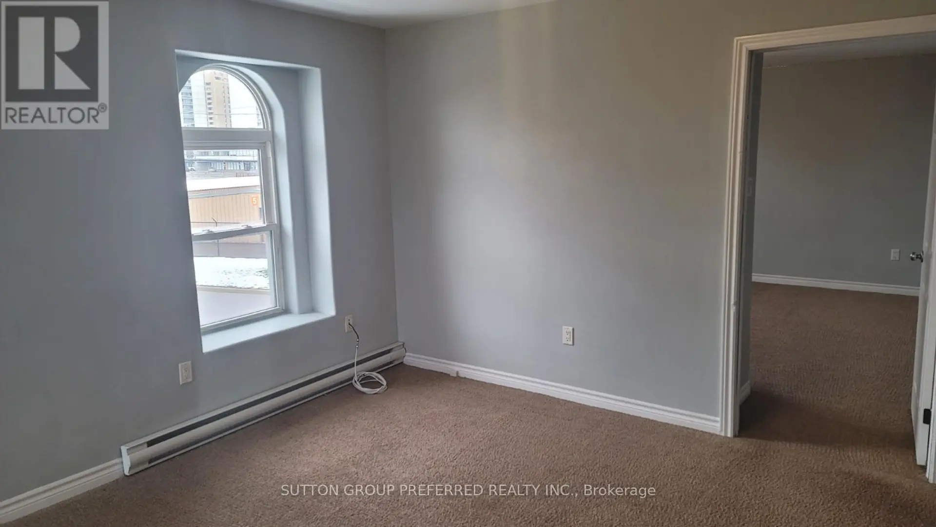 453 BATHURST STREET - Image 16