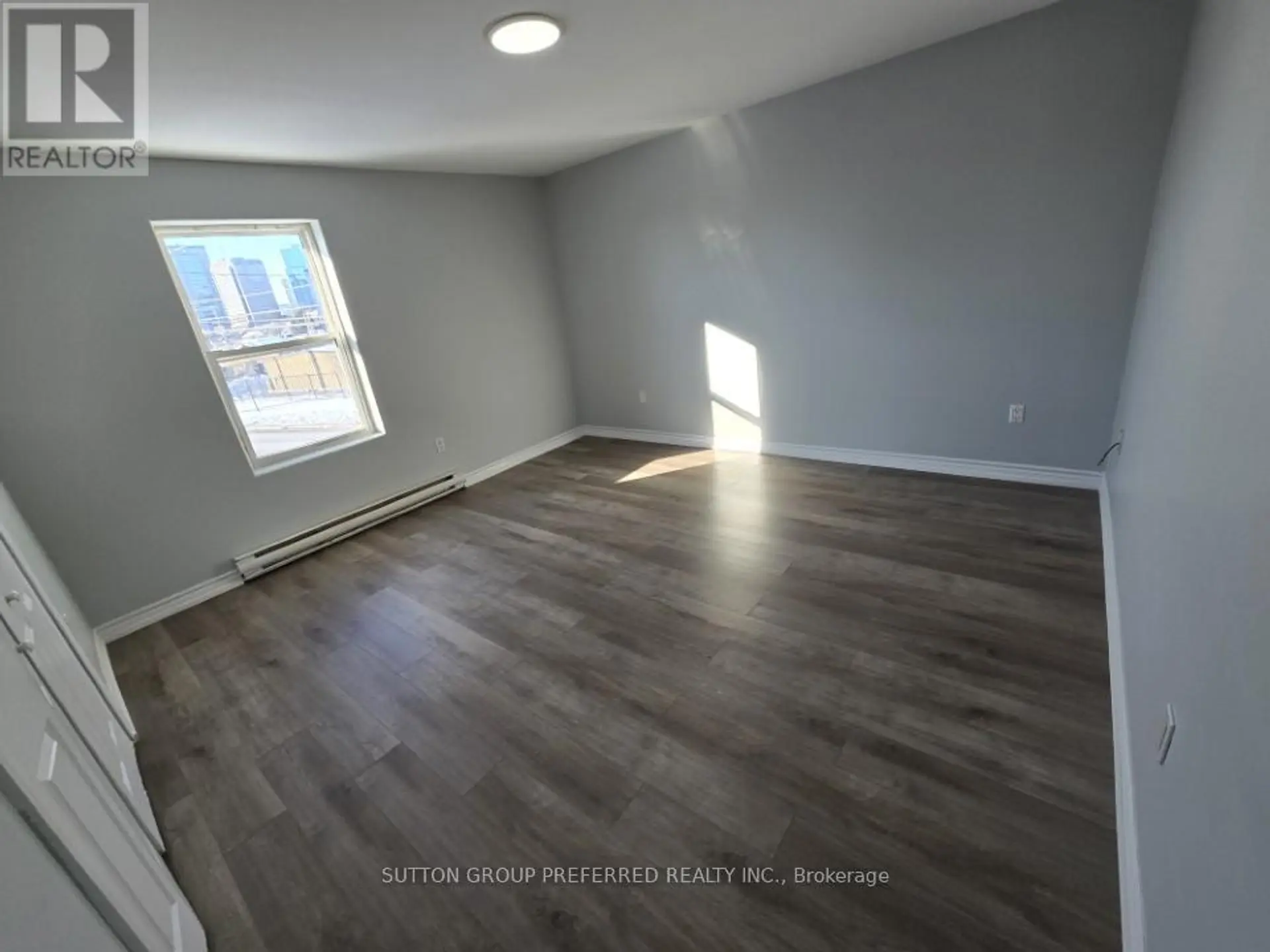 453 BATHURST STREET - Image 6