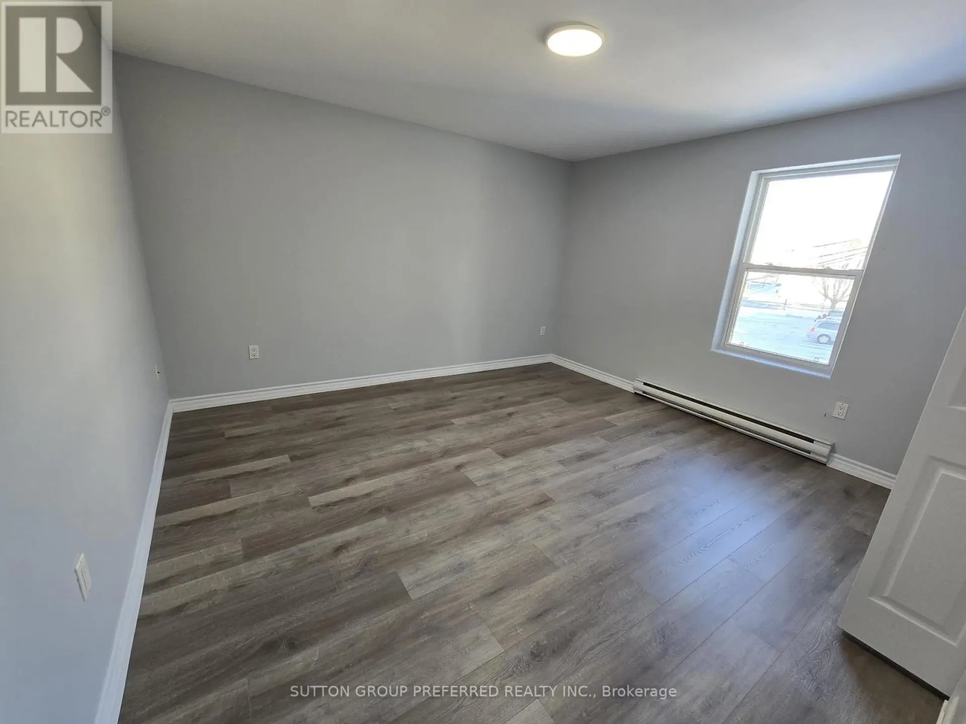 453 BATHURST STREET - Image 9