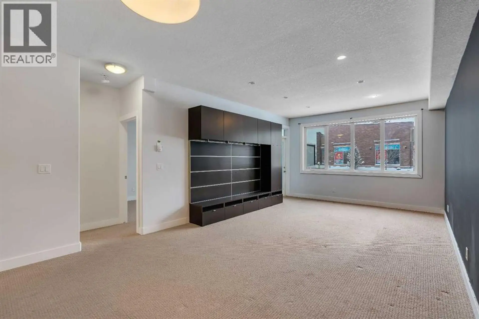 #105 320 12 Avenue NE - Image 7