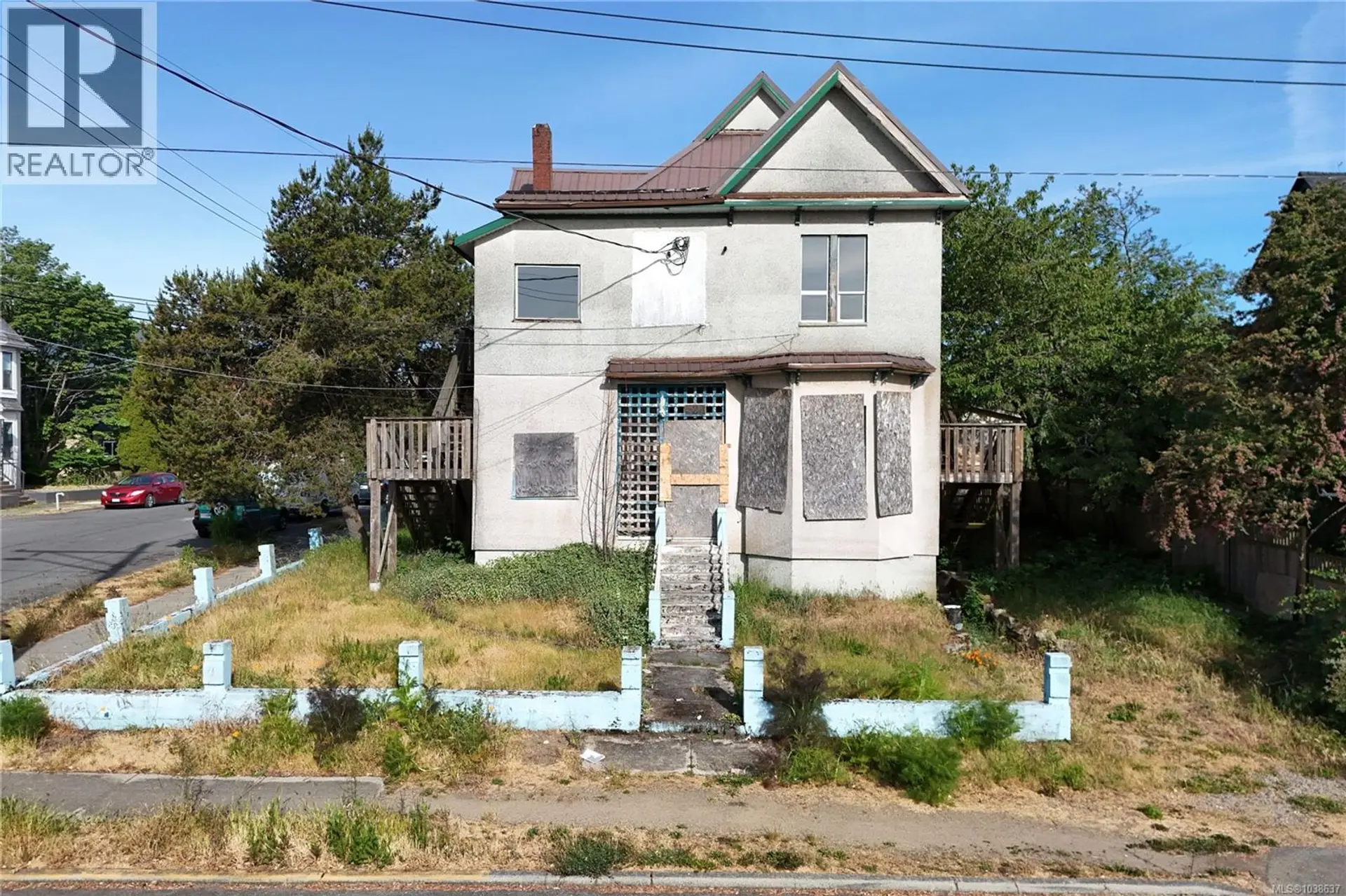 528 Hecate St - Image 1
