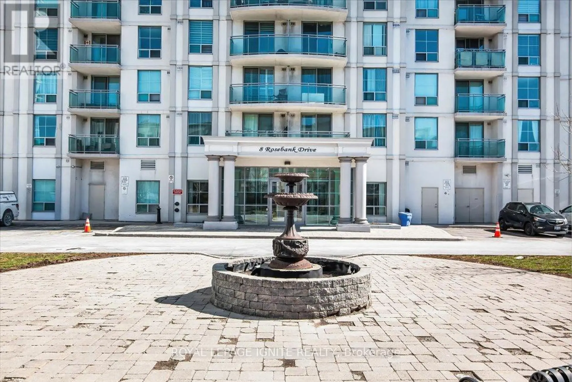 #7G 8 ROSEBANK DRIVE - Image 2