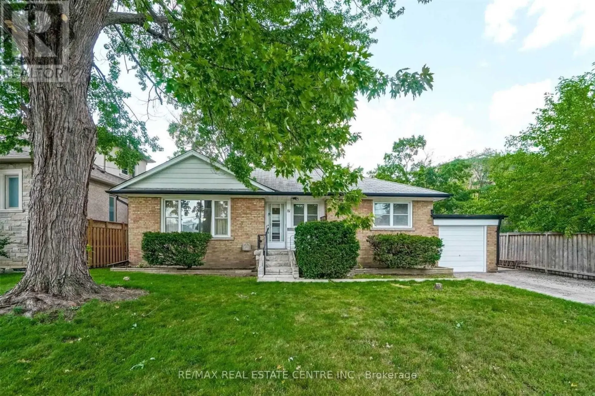 81 DUNBAR ROAD - Image 1