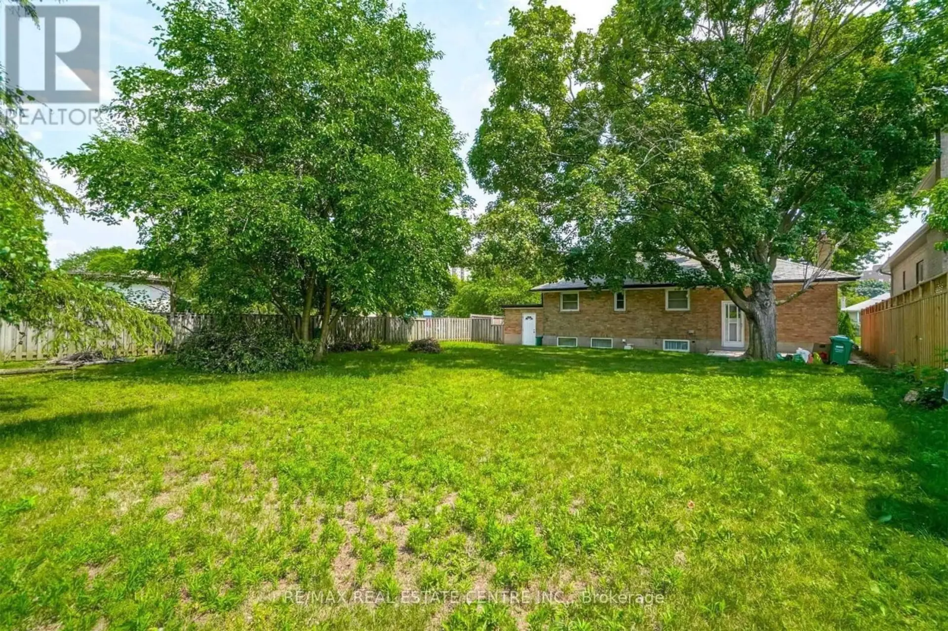 81 DUNBAR ROAD - Image 4