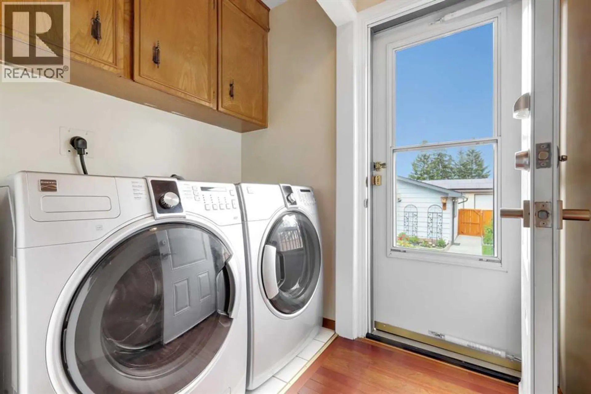 1296 Berkley Drive NW - Image 15
