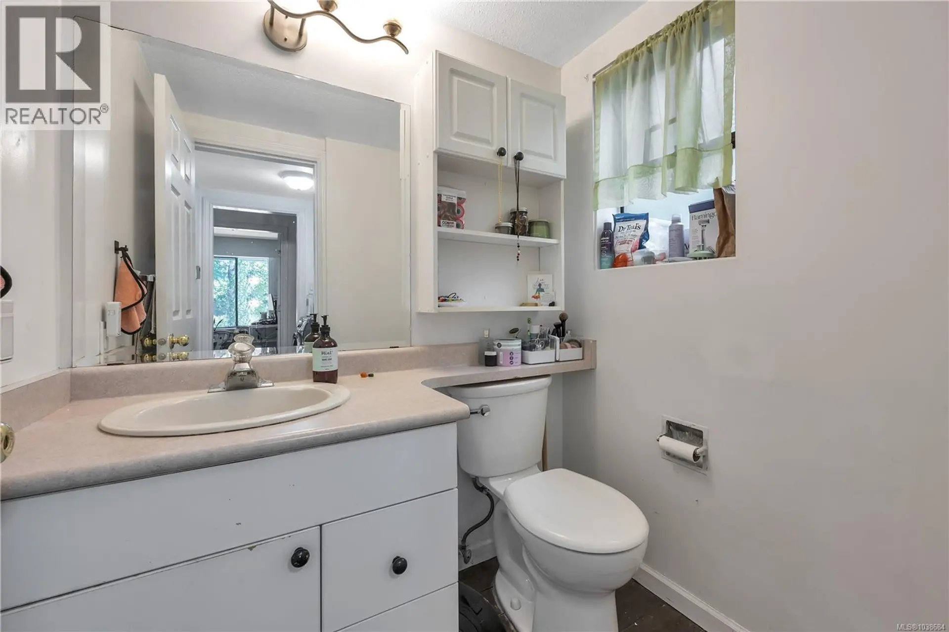 1591 Sharon Pl - Image 12