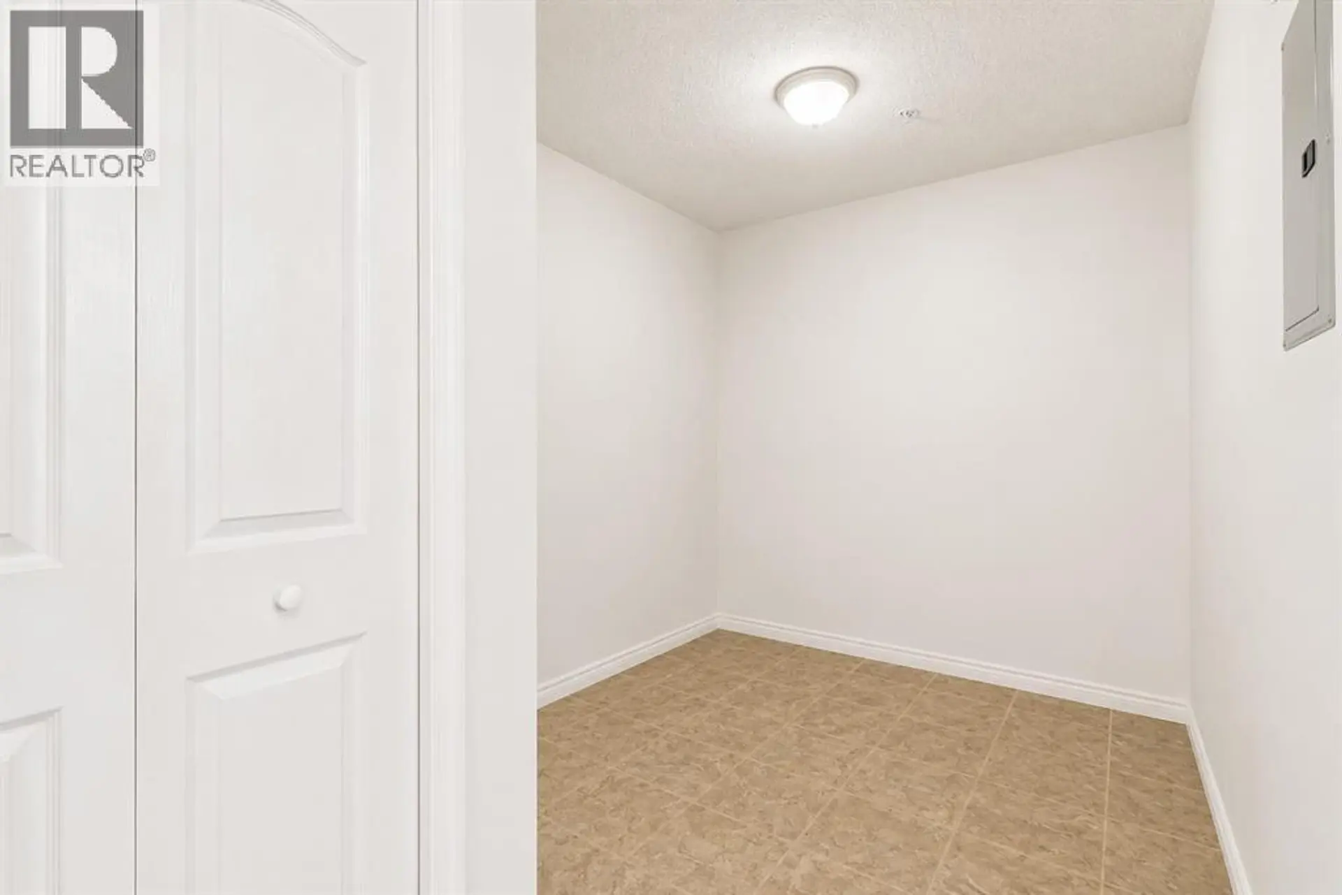 #1128 2395 Eversyde Avenue SW - Image 9