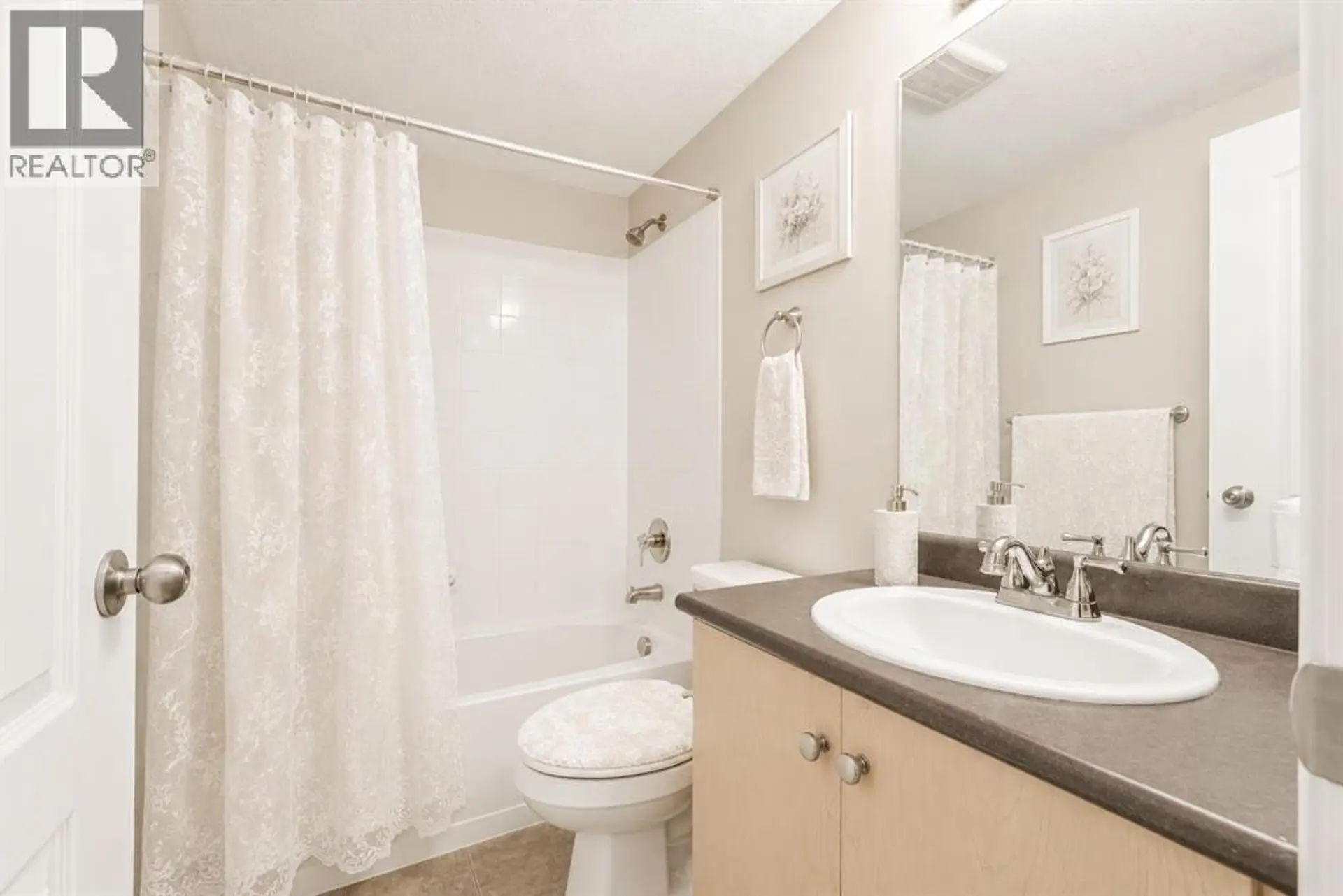 #1128 2395 Eversyde Avenue SW - Image 8