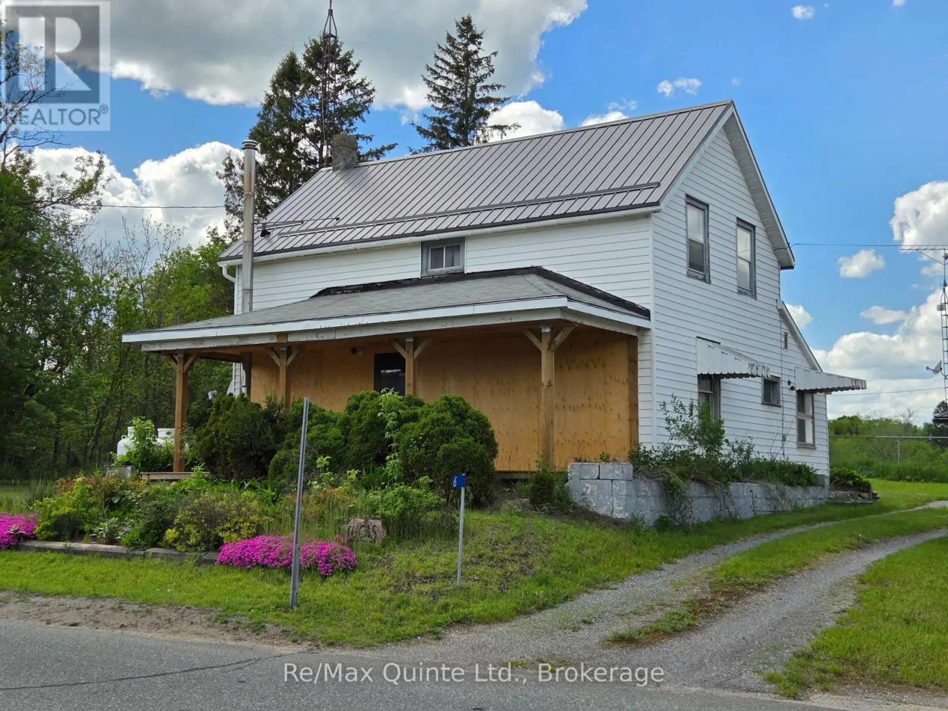 6 THOMAS STREET - Image 1
