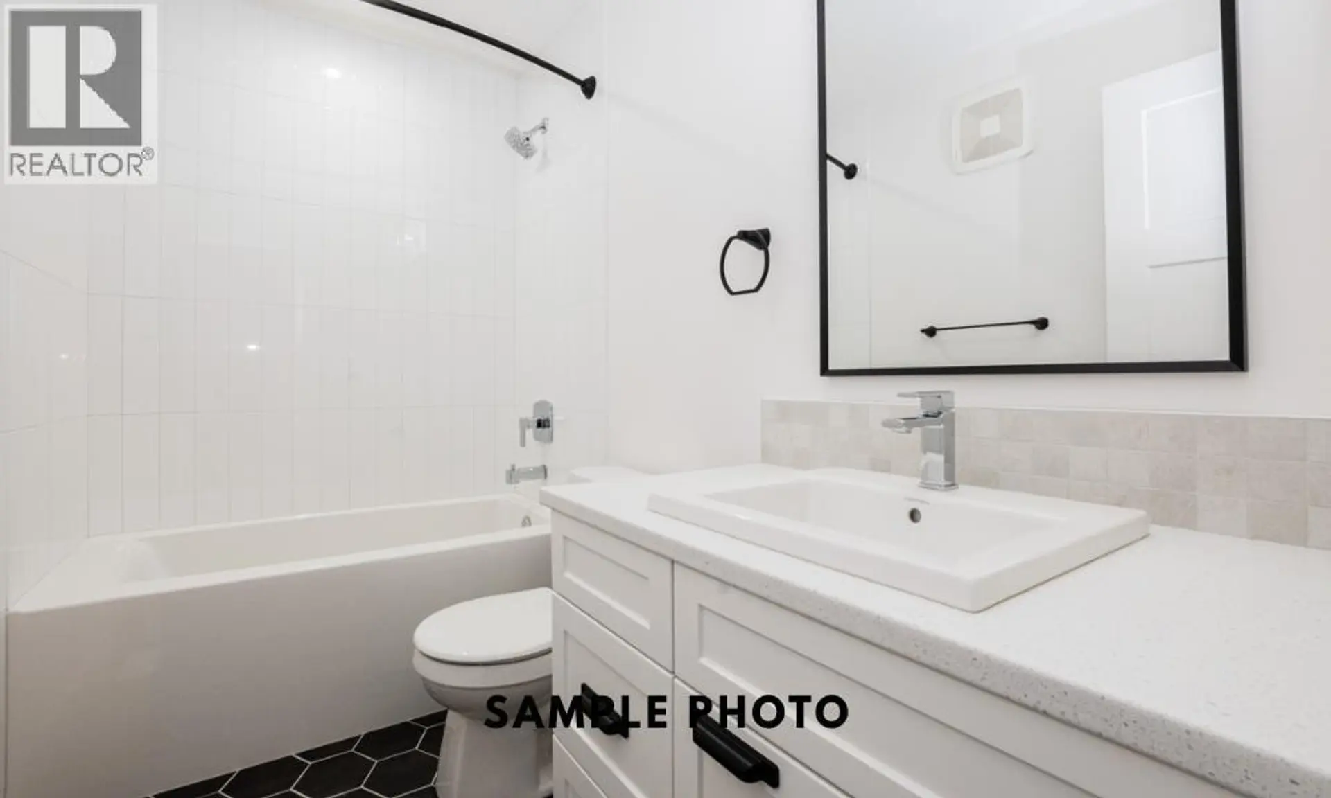 10518 131 Avenue - Image 15