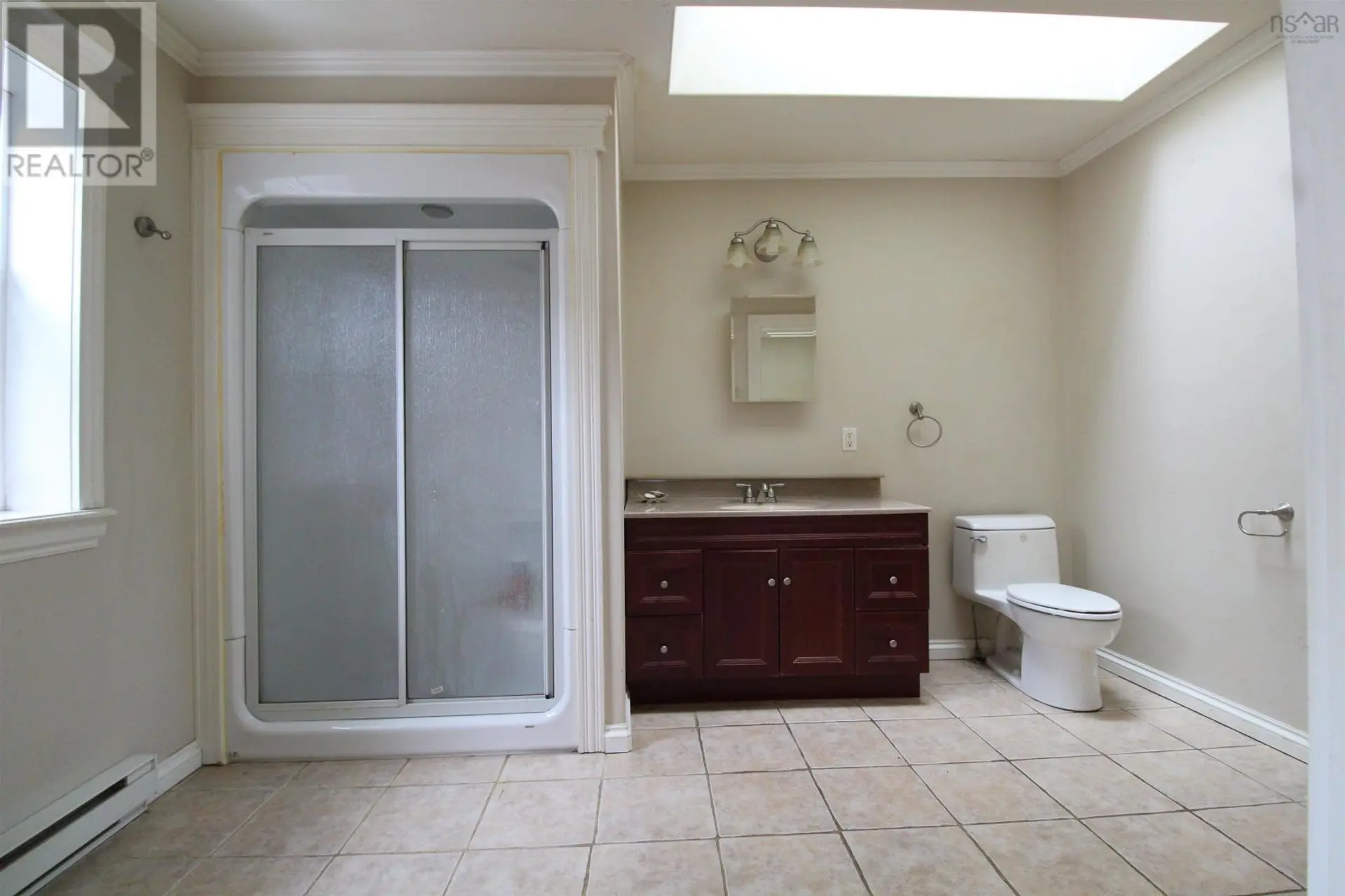 5789 Charles Street - Image 8