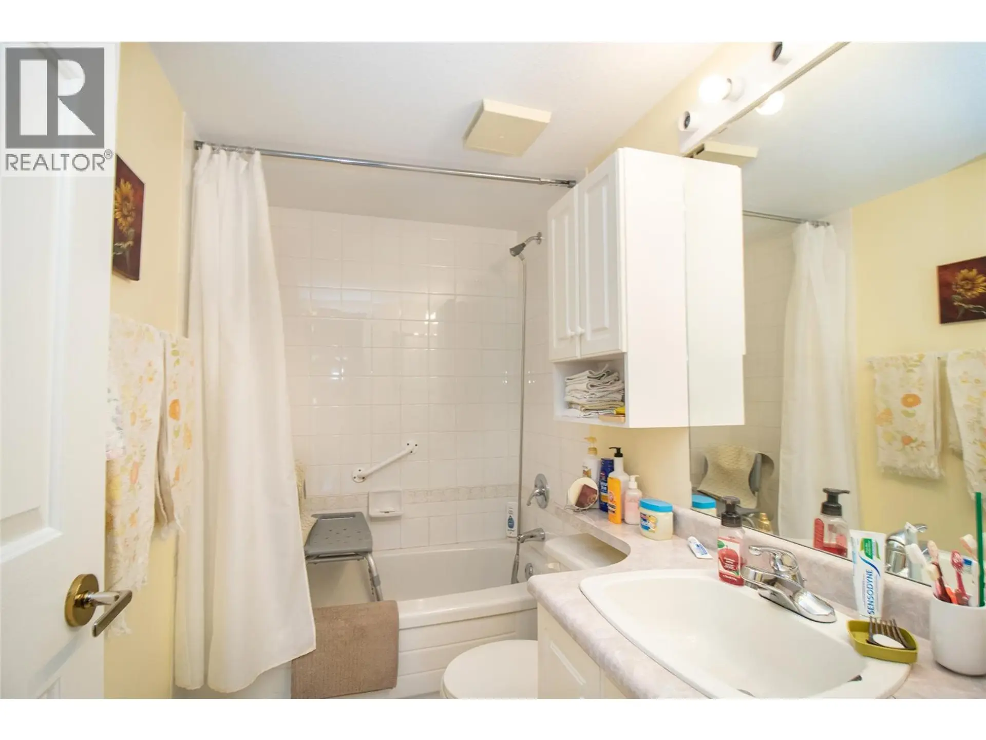 #103 920 Glenwood Avenue - Image 17