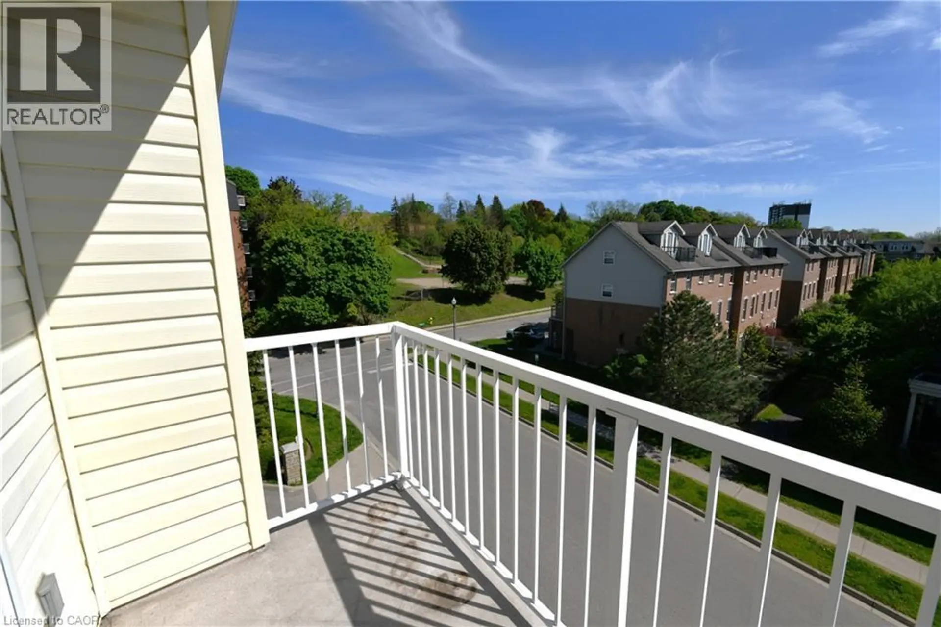 #418 8 HARRIS Street - Image 6