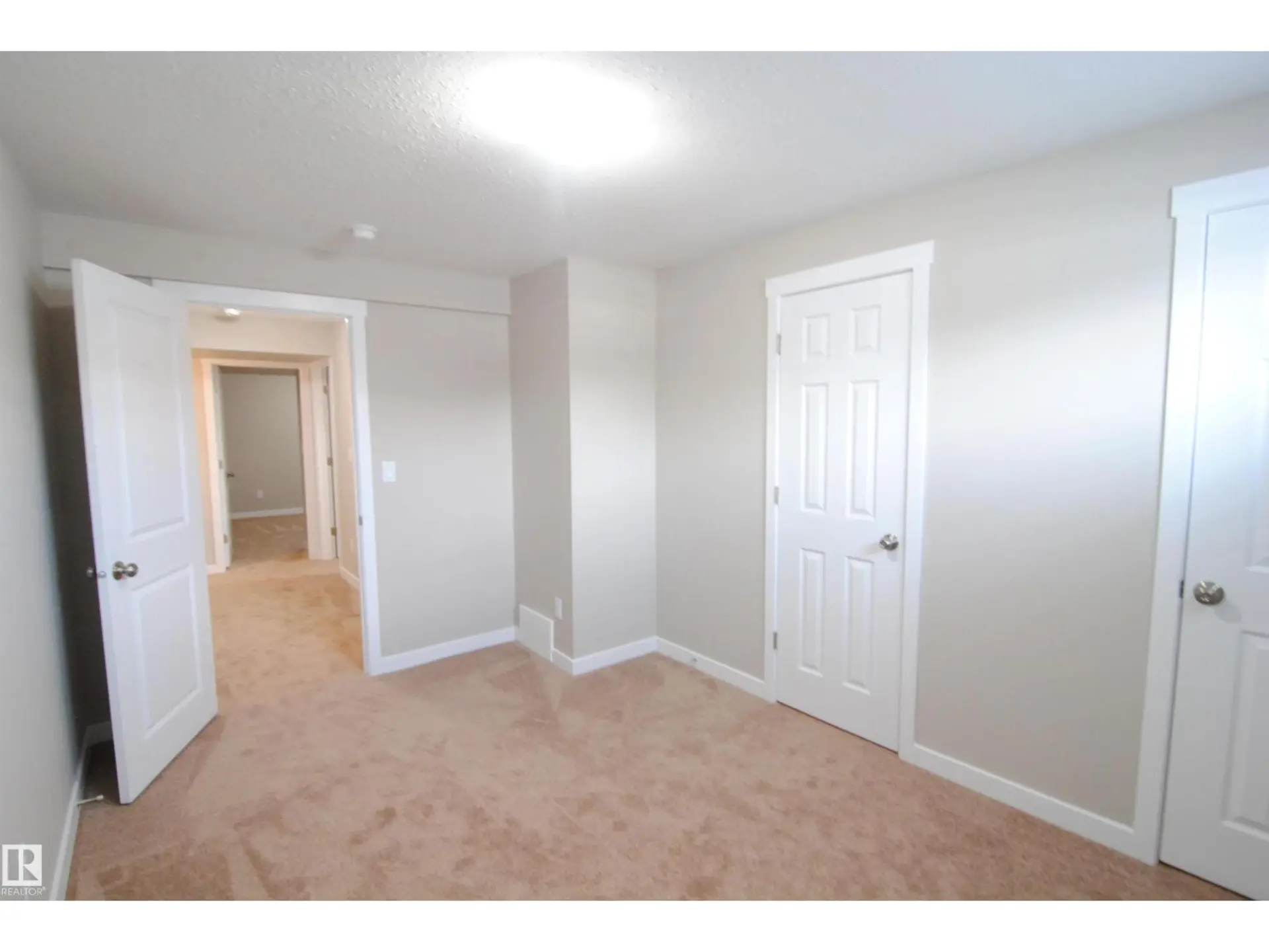 15112 80 ST NW - Image 12